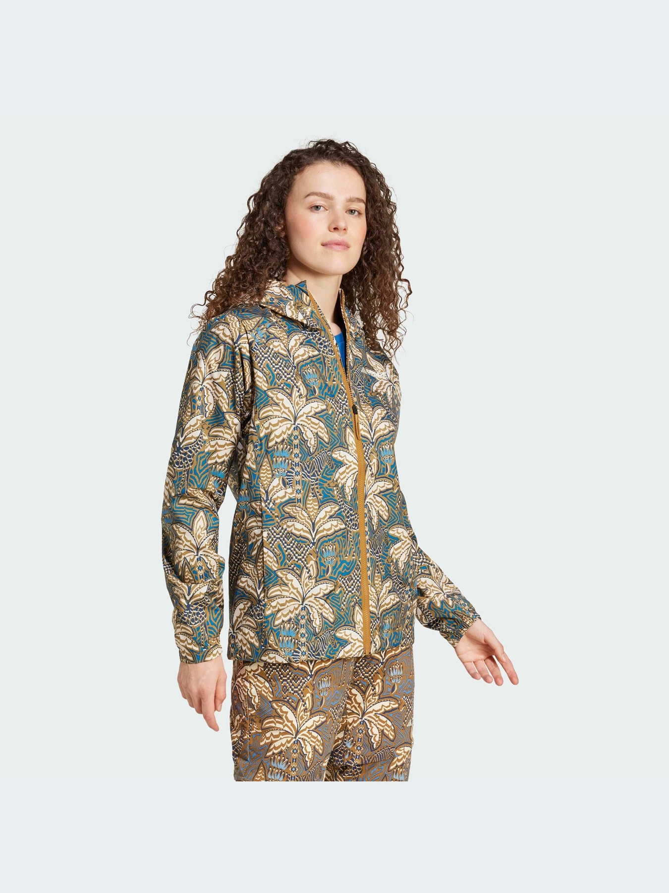 Пальто и плащи Adidas модель IY3789-KZ Пальто и плащи Adidas модель IY3789-KZ Фото