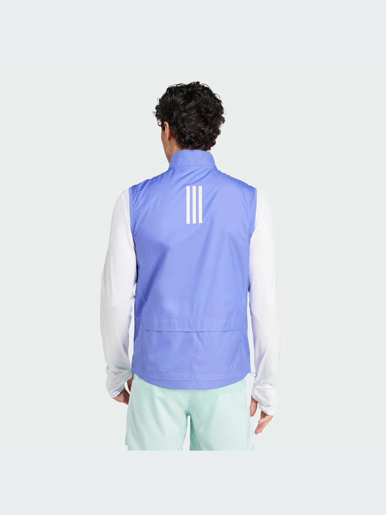 Куртки и дубленки Adidas модель IW0025-KZ Куртки и дубленки Adidas модель IW0025-KZ Фото