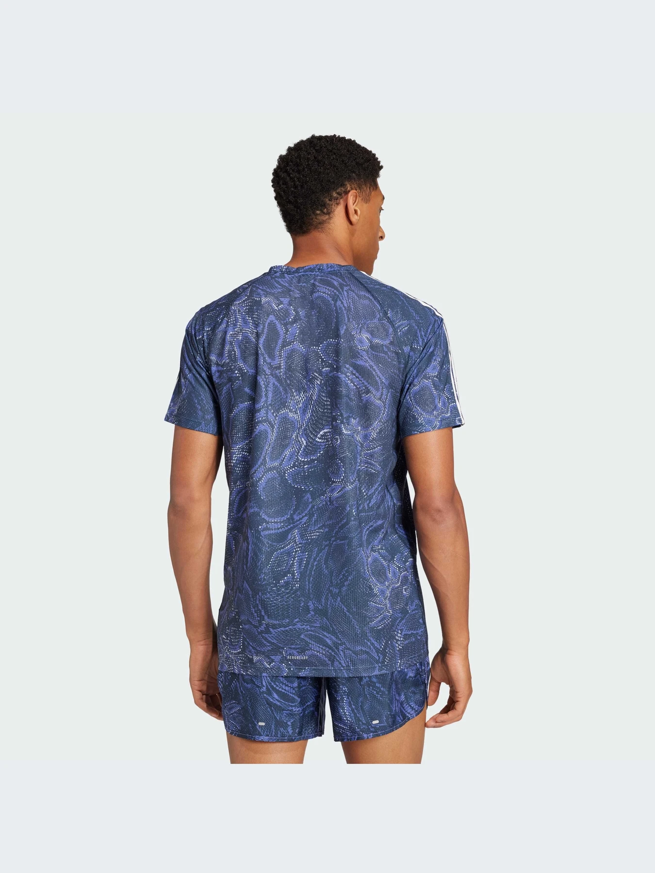 Футболки и поло Adidas модель IV9982-KZ Футболки и поло Adidas модель IV9982-KZ Фото