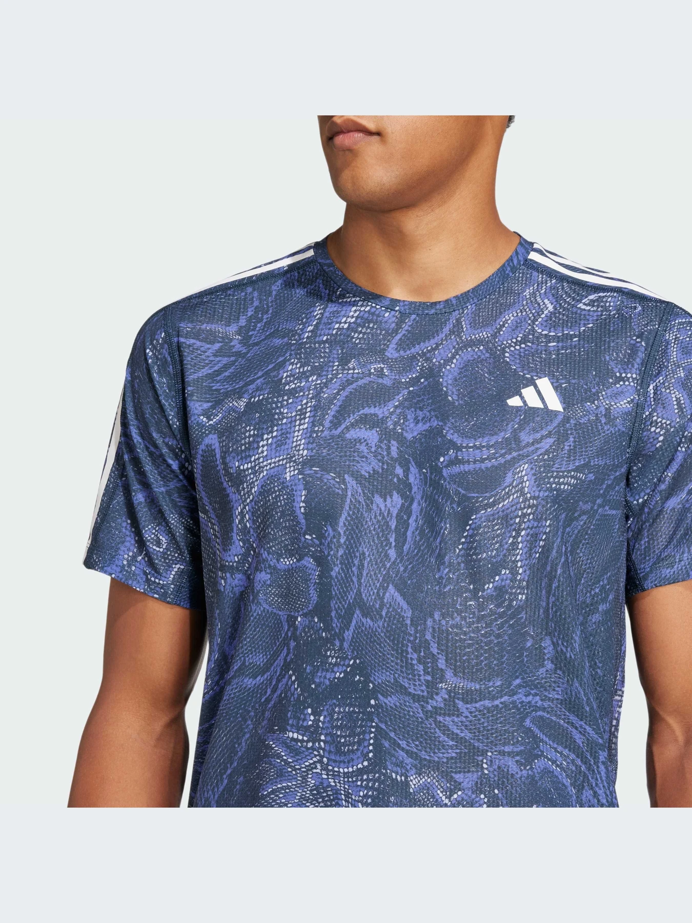 Футболки и поло Adidas модель IV9982-KZ Футболки и поло Adidas модель IV9982-KZ Фото