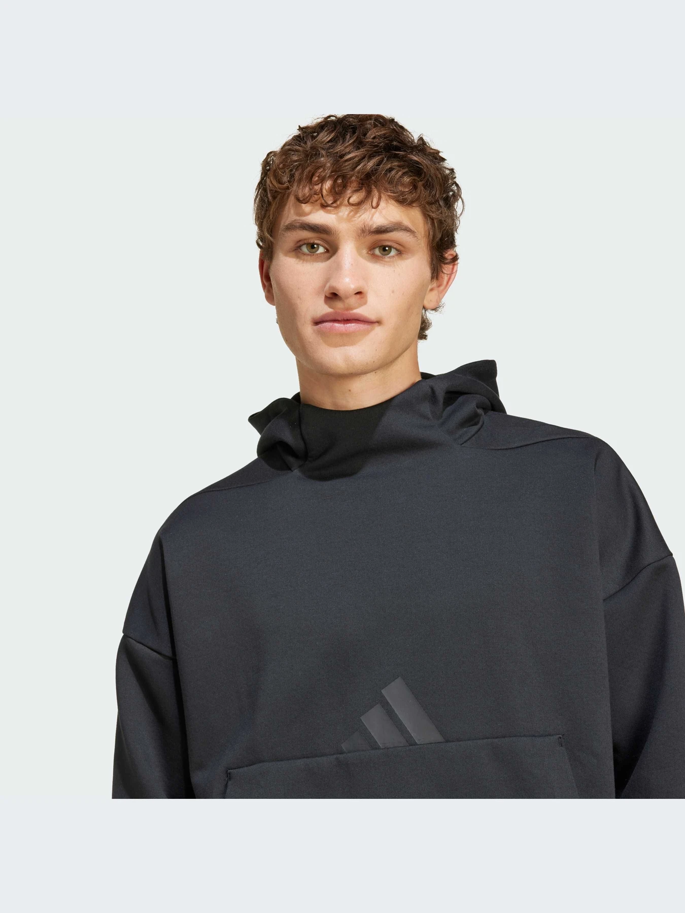 Худи и свитшоты Adidas ZNE модель JE7537-KZ Худи и свитшоты Adidas ZNE модель JE7537-KZ Фото