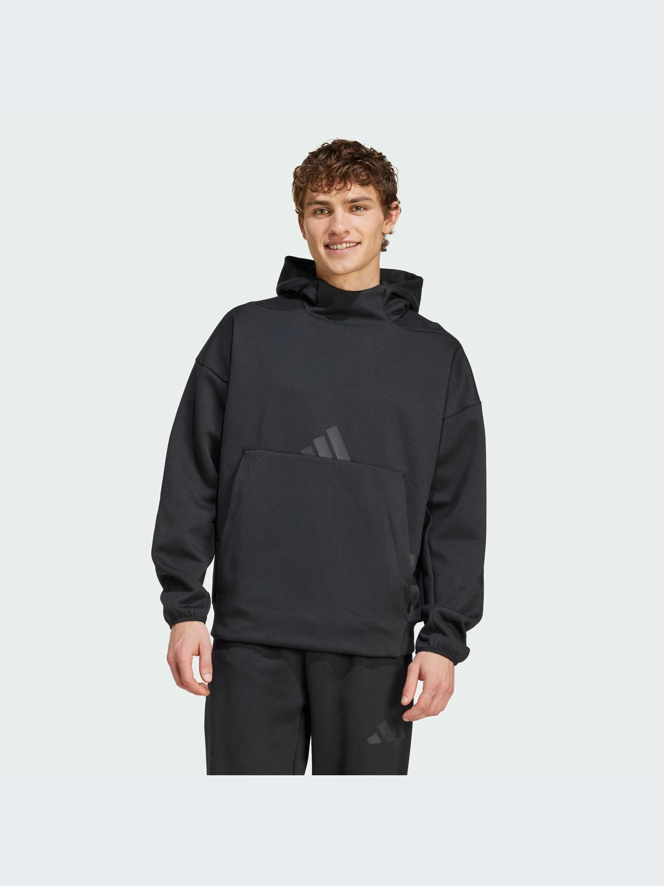 Худи и свитшоты Adidas ZNE модель JE7537-KZ Худи и свитшоты Adidas ZNE модель JE7537-KZ Фото