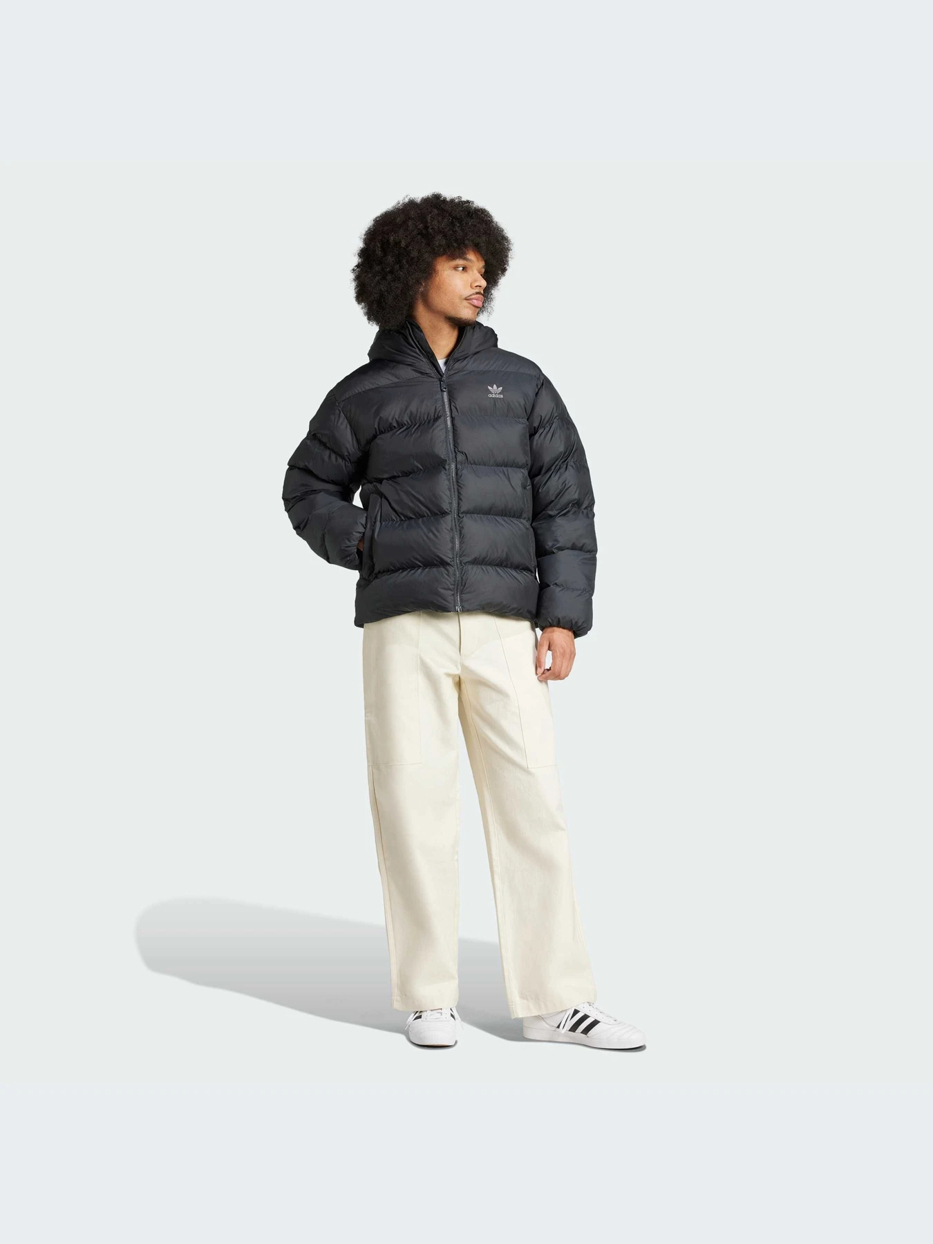 Куртки и дубленки Adidas модель IY3396-KZ Куртки и дубленки Adidas модель IY3396-KZ Фото