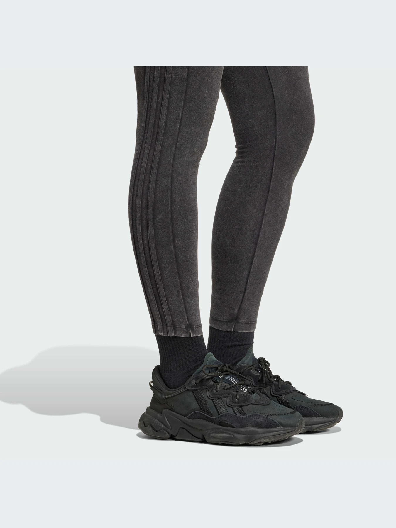 Брюки Adidas 3 Stripes модель IW5572-KZ Брюки Adidas 3 Stripes модель IW5572-KZ Фото
