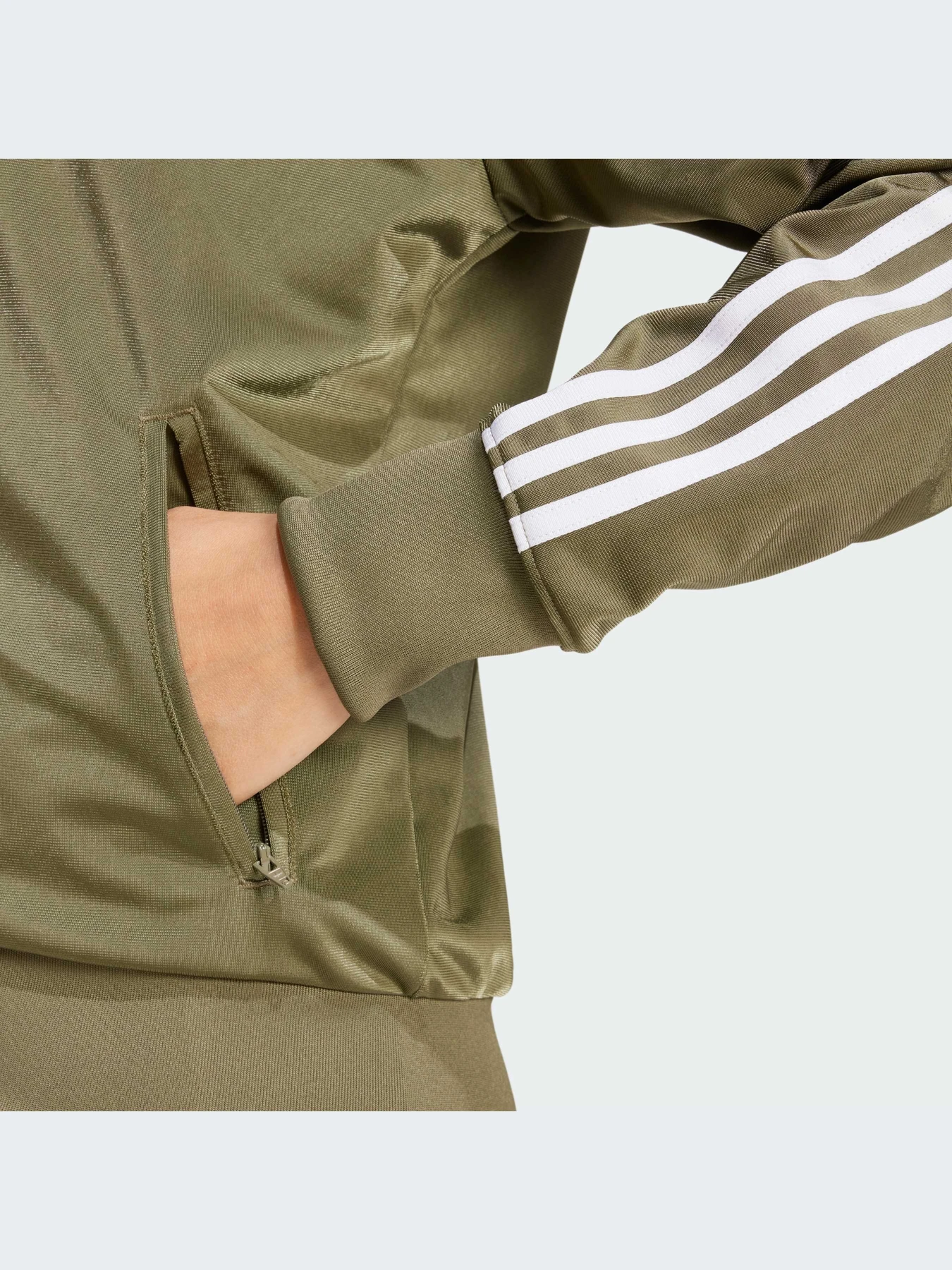 Худи и свитшоты Adidas модель IY4742-KZ Худи и свитшоты Adidas модель IY4742-KZ Фото