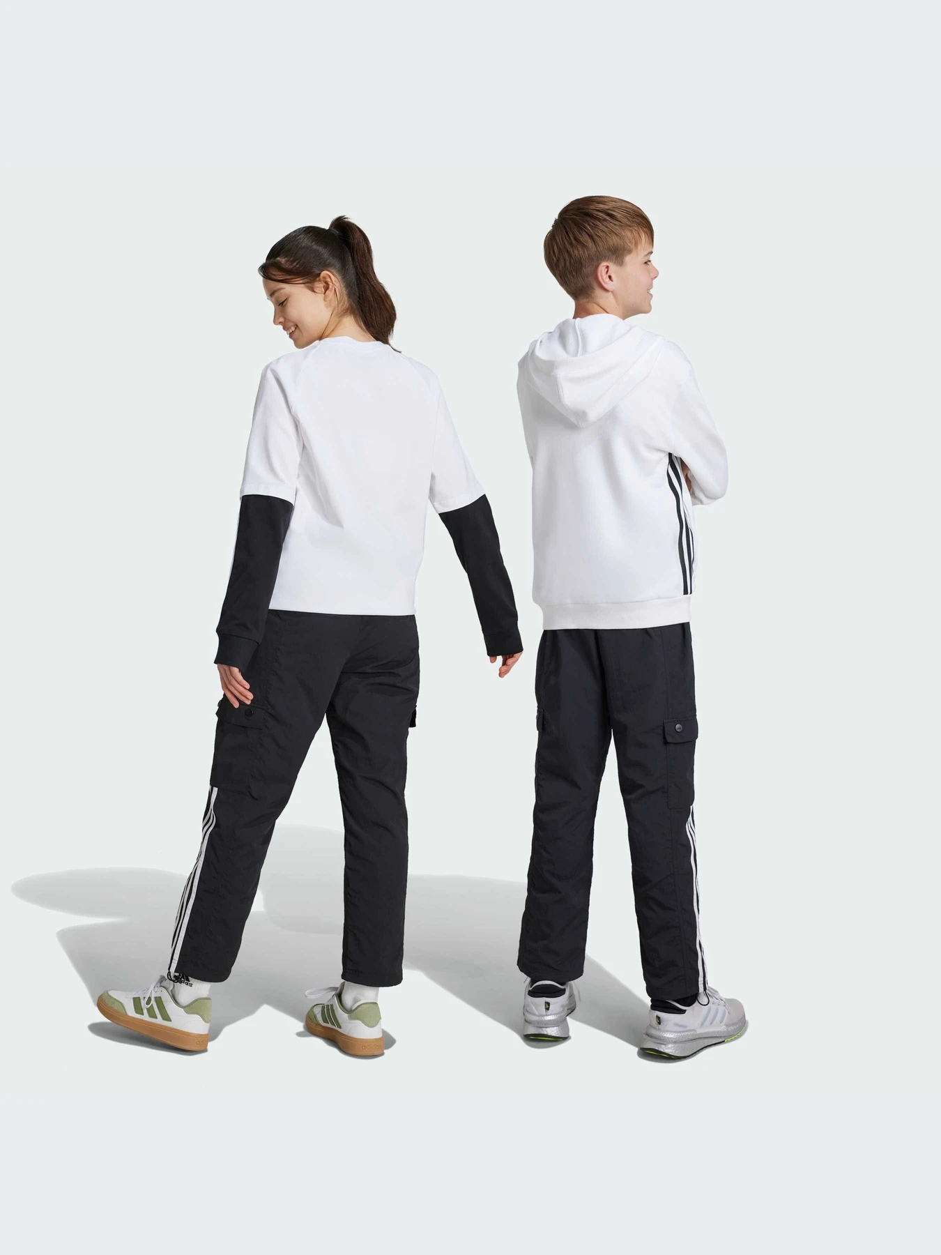 Брюки Adidas модель IV9455-KZ Брюки Adidas модель IV9455-KZ Фото