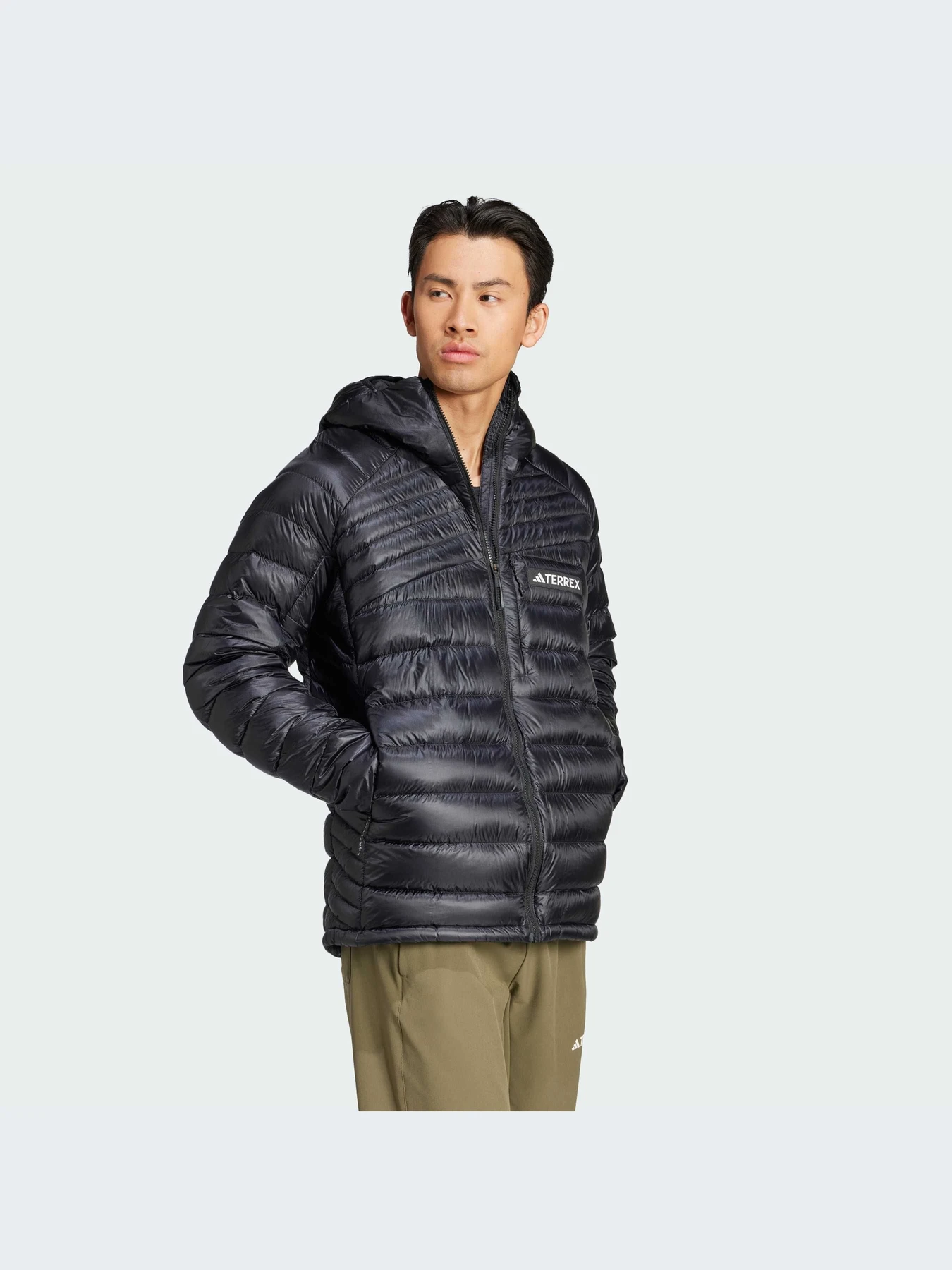 Куртки и дубленки Adidas модель IT3238-KZ Куртки и дубленки Adidas модель IT3238-KZ Фото