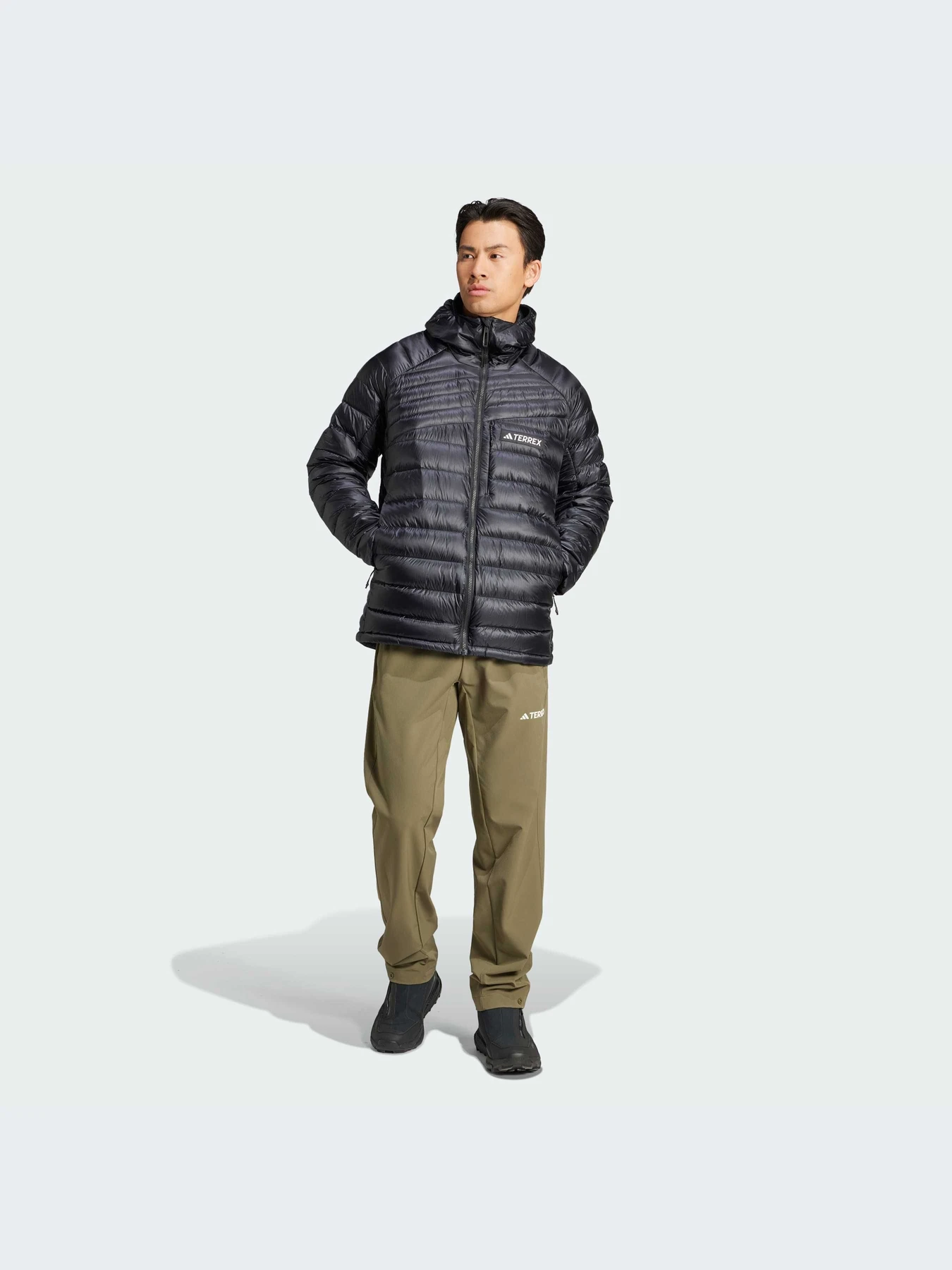 Куртки и дубленки Adidas модель IT3238-KZ Куртки и дубленки Adidas модель IT3238-KZ Фото