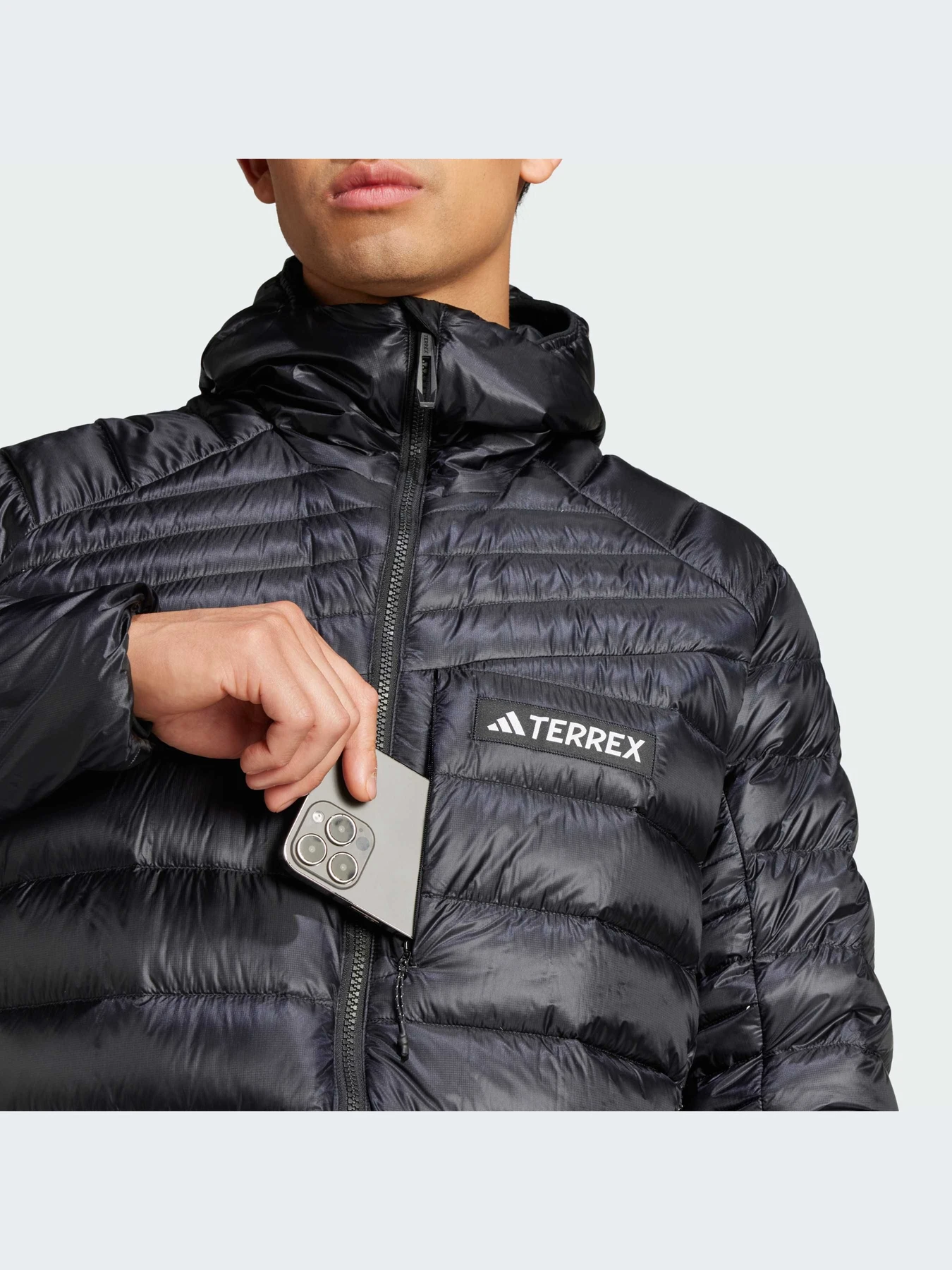 Куртки и дубленки Adidas модель IT3238-KZ Куртки и дубленки Adidas модель IT3238-KZ Фото