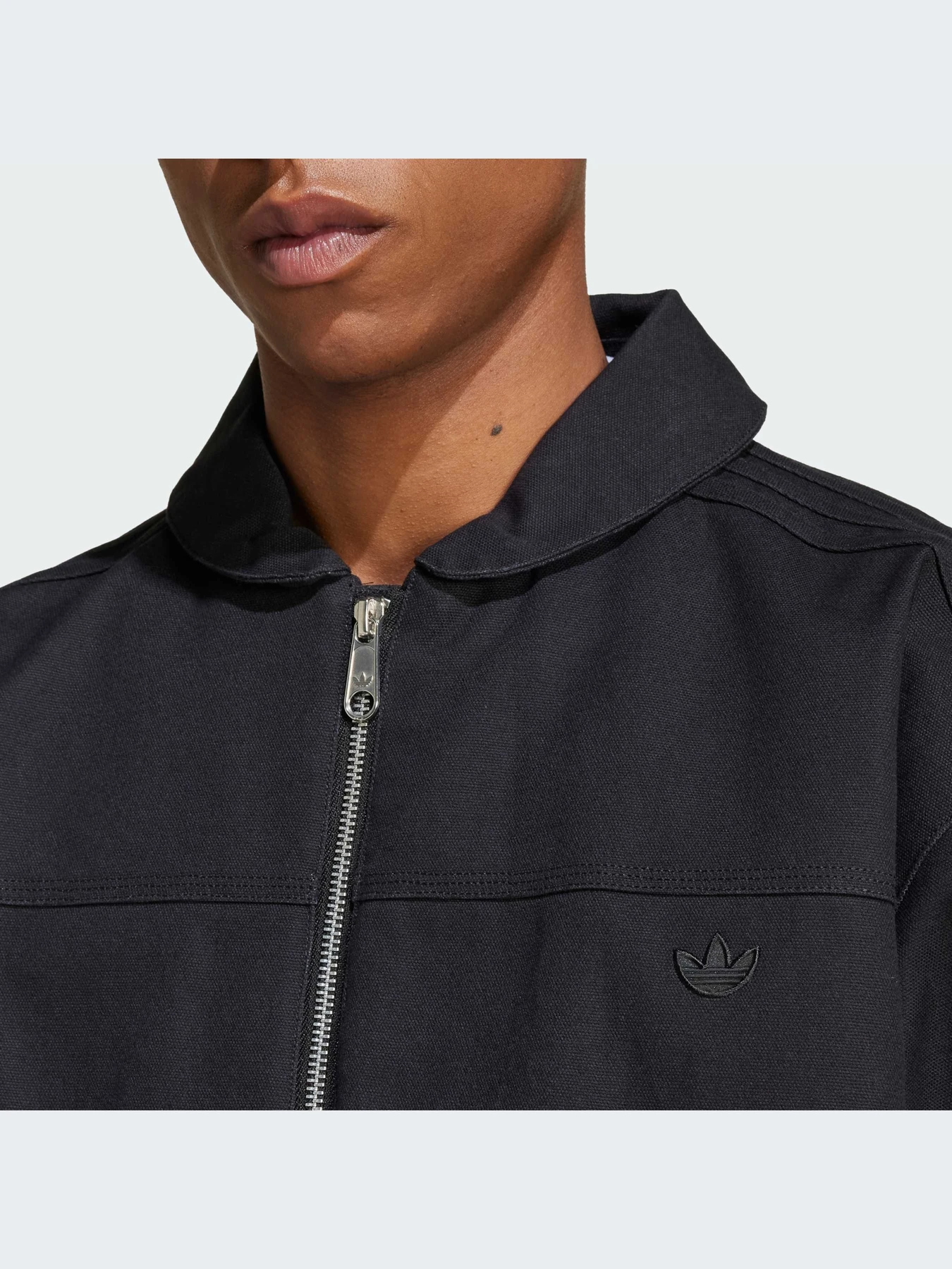 Куртки и дубленки Adidas модель IW0994-KZ Куртки и дубленки Adidas модель IW0994-KZ Фото