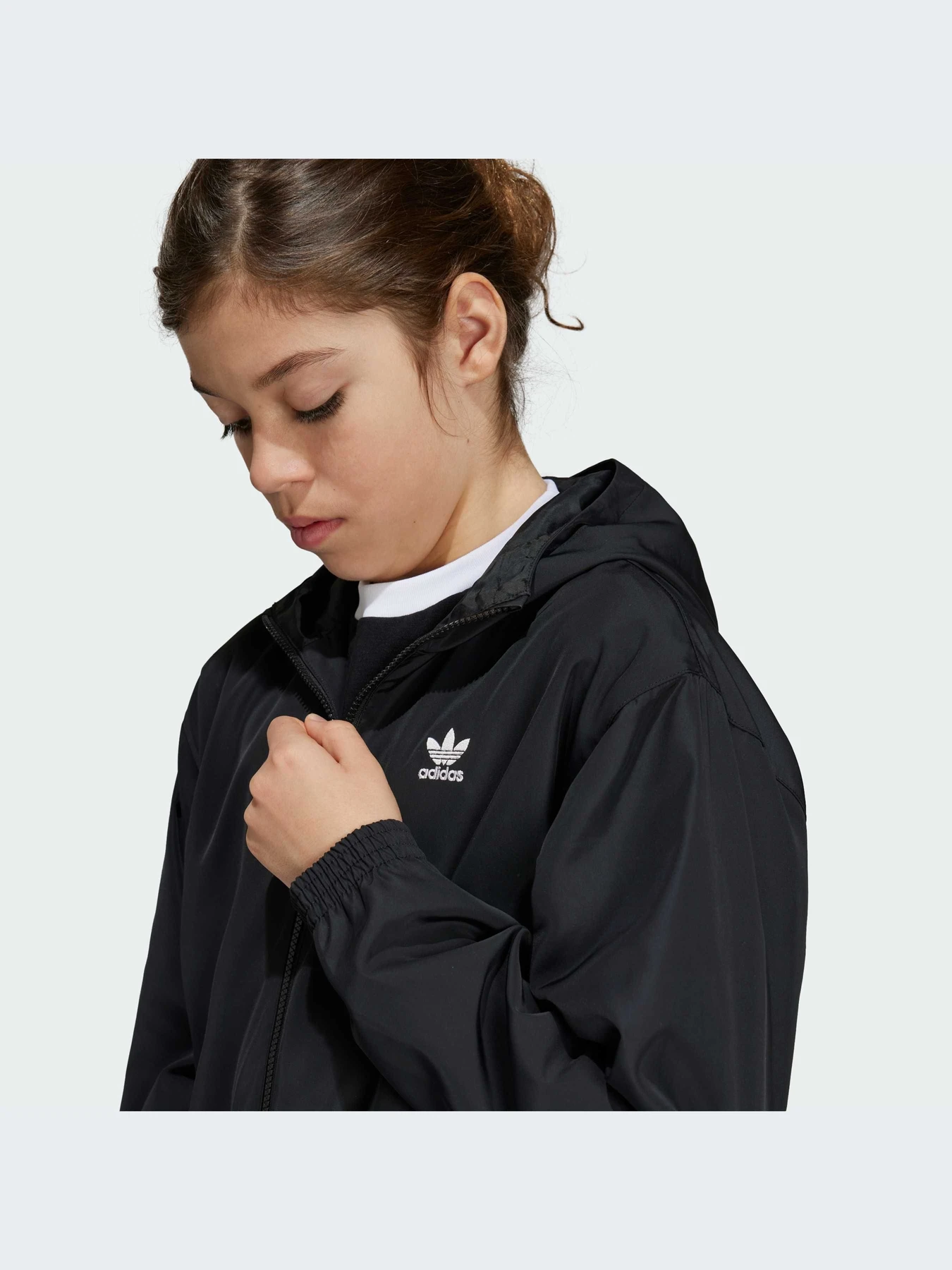 Куртки и дубленки Adidas модель IY9781-KZ Куртки и дубленки Adidas модель IY9781-KZ Фото
