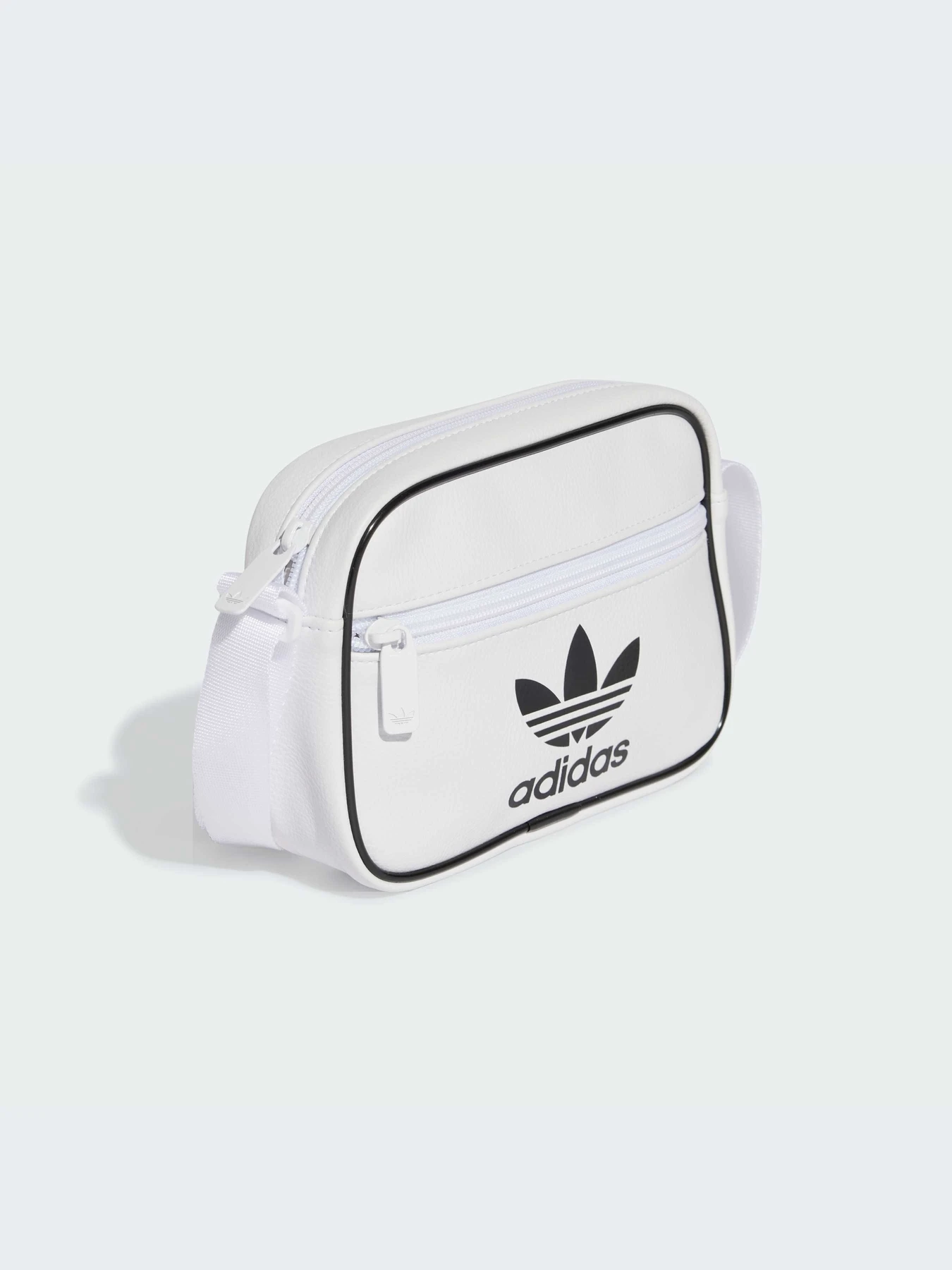 Сумки Adidas Adicolor модель IX7484-KZ Сумки Adidas Adicolor модель IX7484-KZ Фото