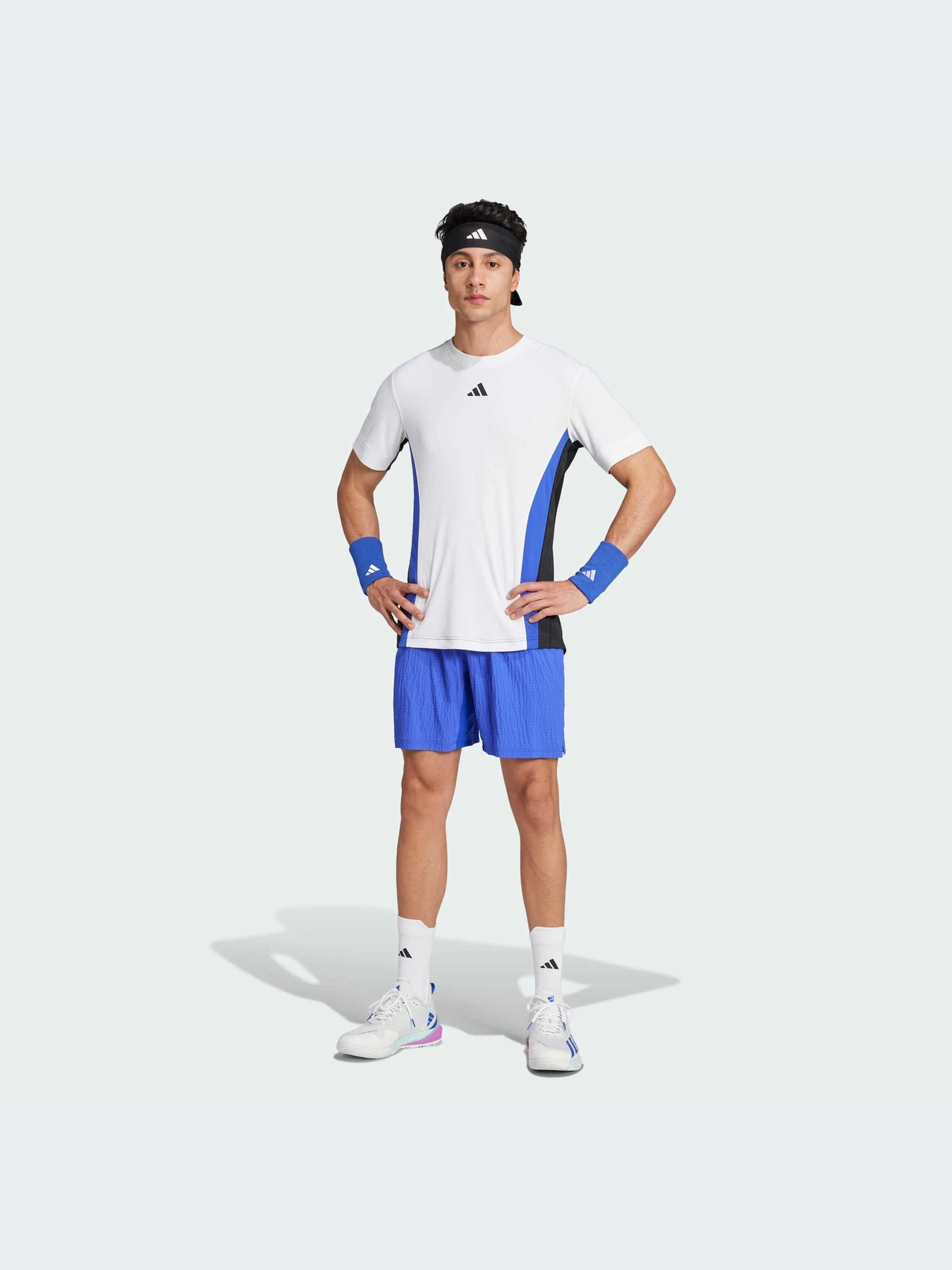 Шорты Adidas модель IT2263-KZ Шорты Adidas модель IT2263-KZ Фото