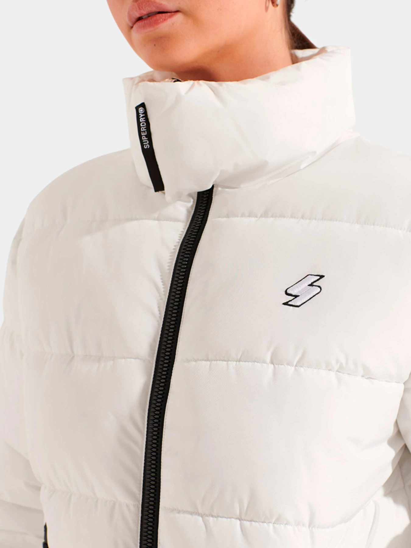 Куртки и дубленки Superdry модель W5010953A04C Куртки и дубленки Superdry модель W5010953A04C Фото