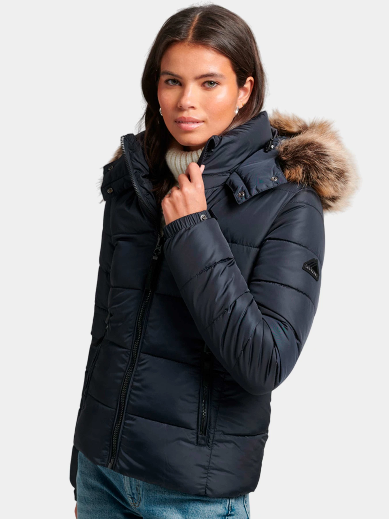 Куртки и дубленки Superdry модель W5011302A98T Куртки и дубленки Superdry модель W5011302A98T Фото