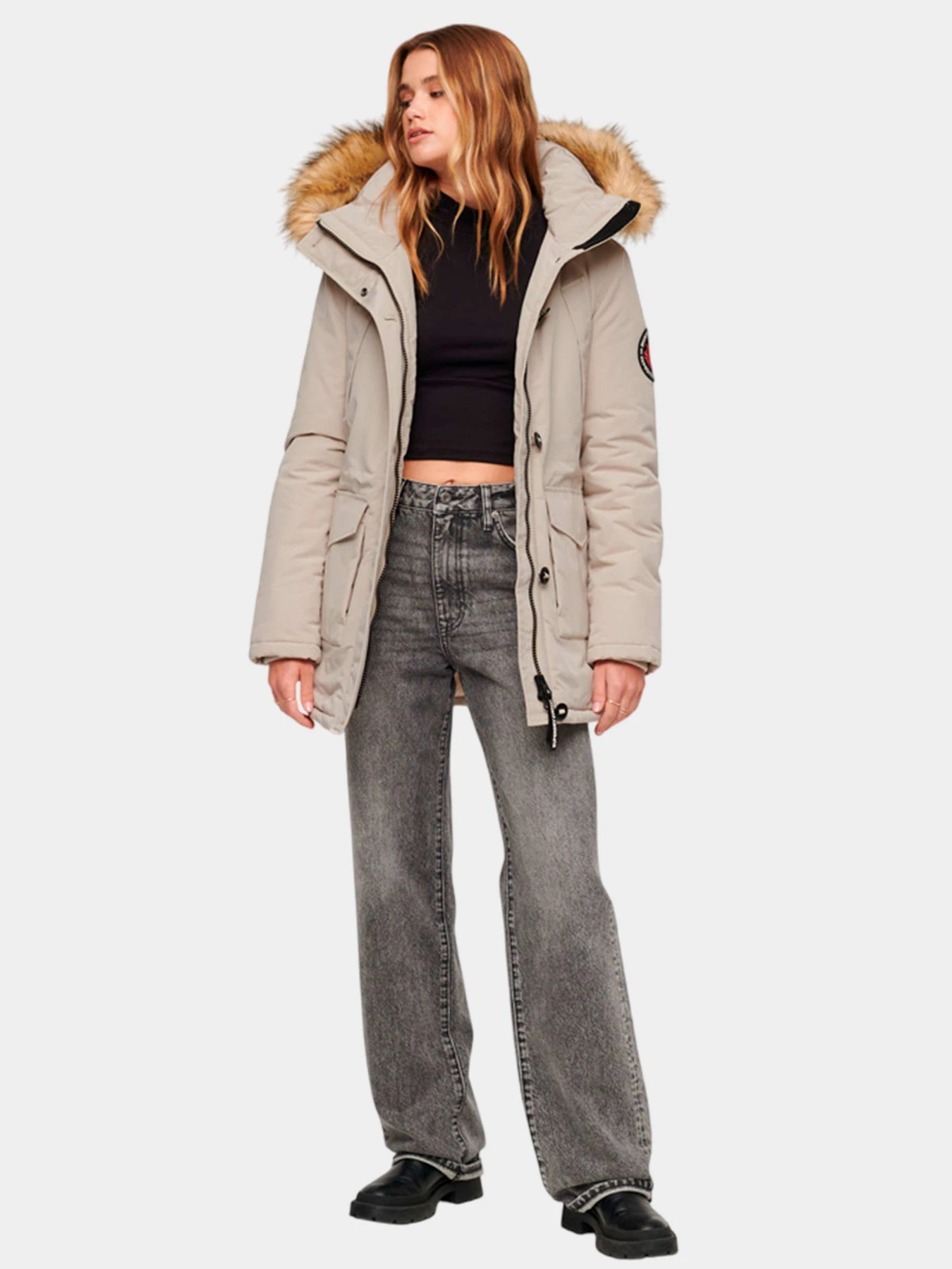 Куртки и дубленки Superdry модель W5011572A7MO Фото
