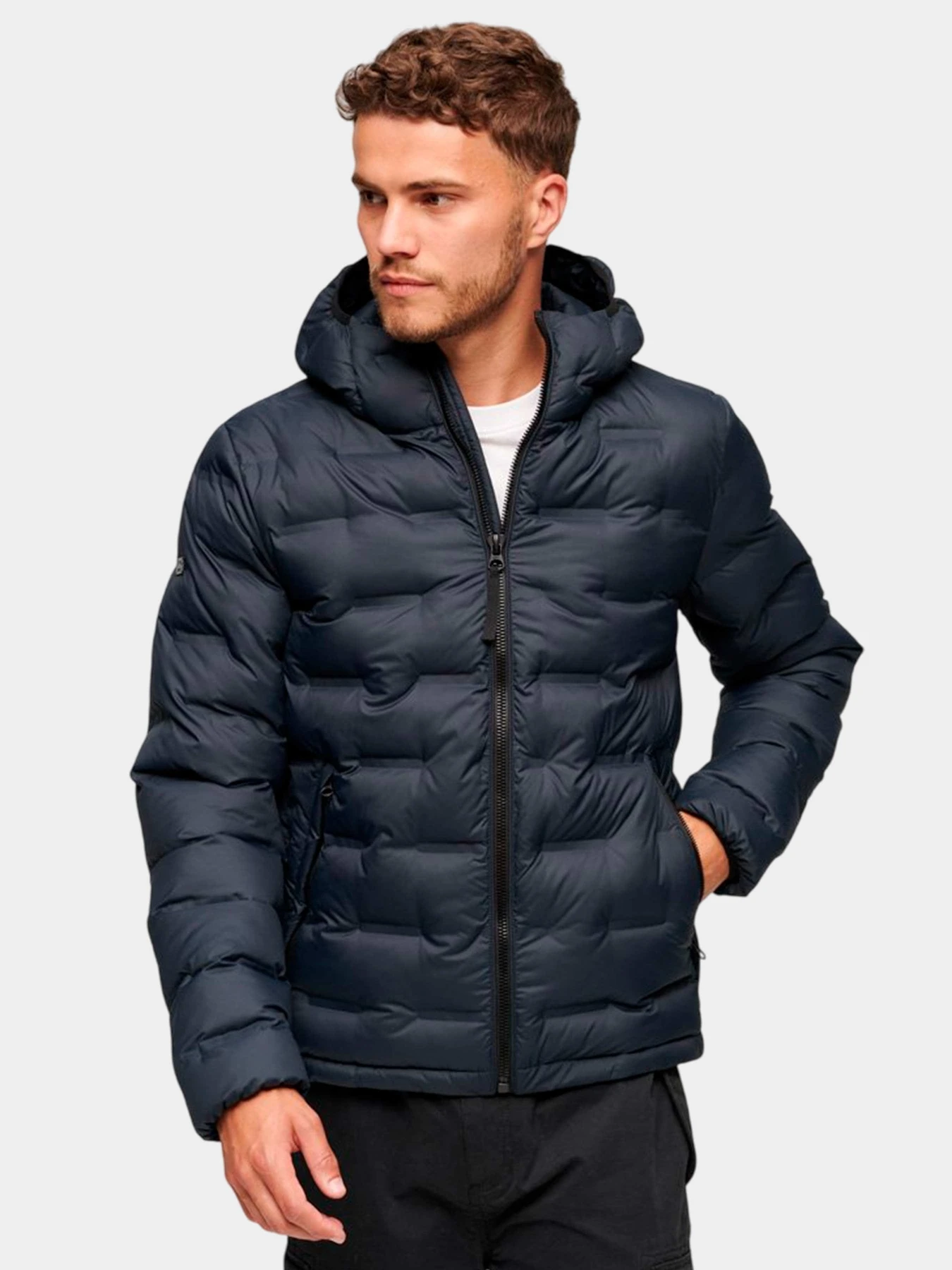Куртки и дубленки Superdry модель M5011811A98T Куртки и дубленки Superdry модель M5011811A98T Фото
