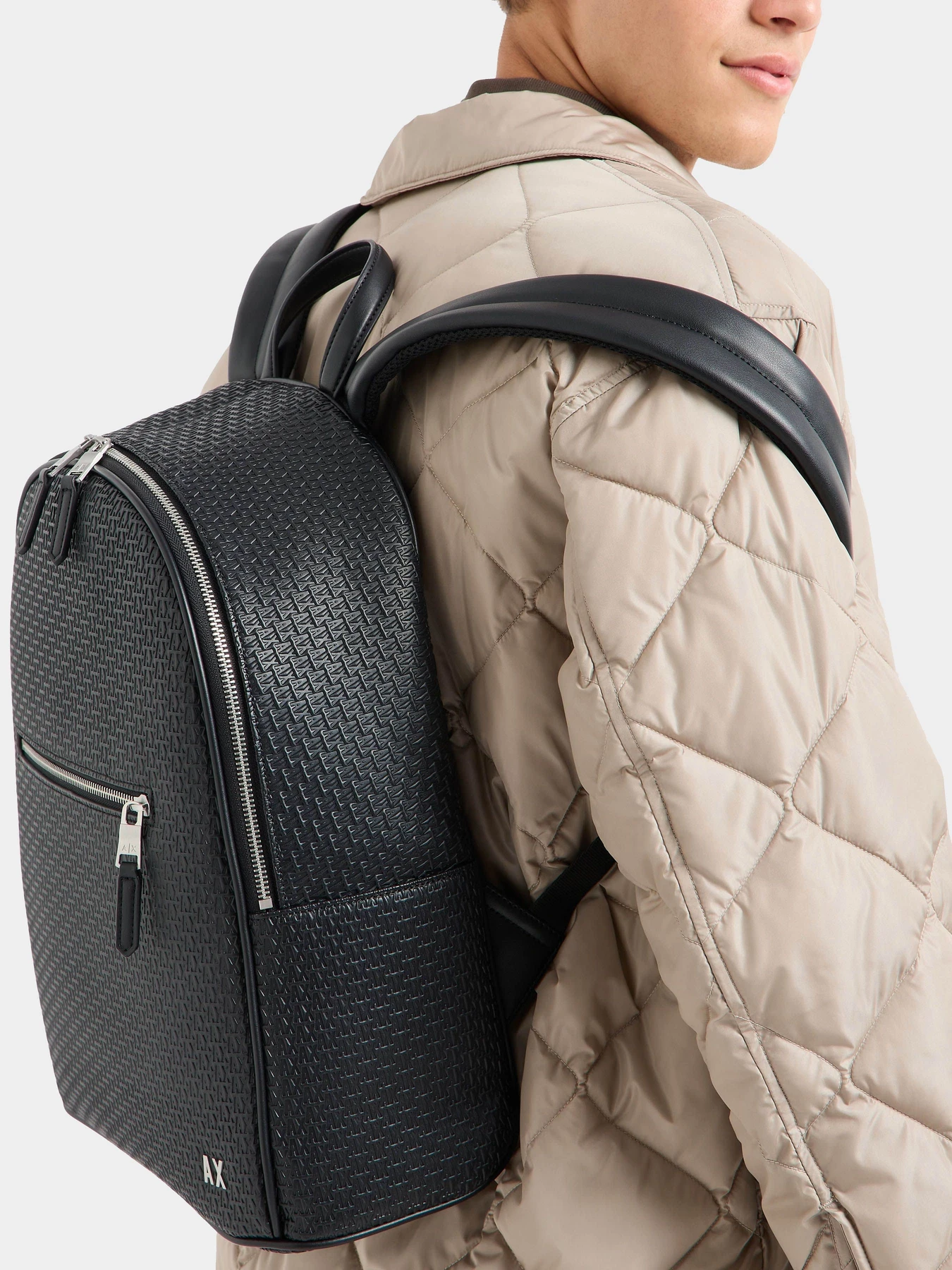 Рюкзаки Armani Exchange модель XM000156-AF11928-UC001 Рюкзаки Armani Exchange модель XM000156-AF11928-UC001 Фото