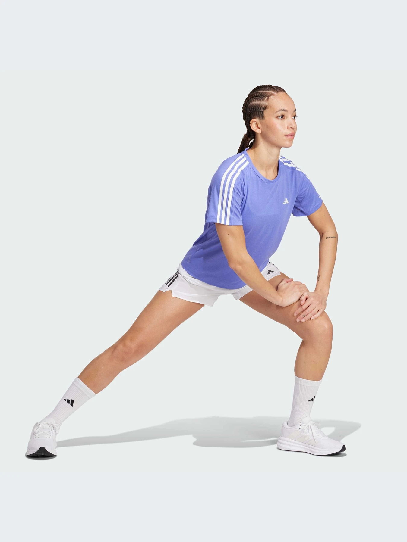 Футболки и поло Adidas 3 Stripes модель IW0021-KZ Футболки и поло Adidas 3 Stripes модель IW0021-KZ Фото