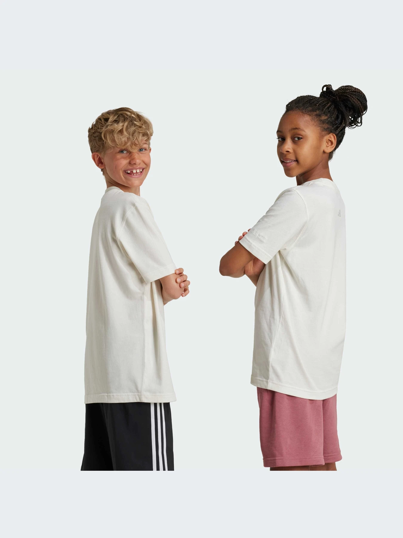 Футболки и поло Adidas модель IW0917-KZ Футболки и поло Adidas модель IW0917-KZ Фото