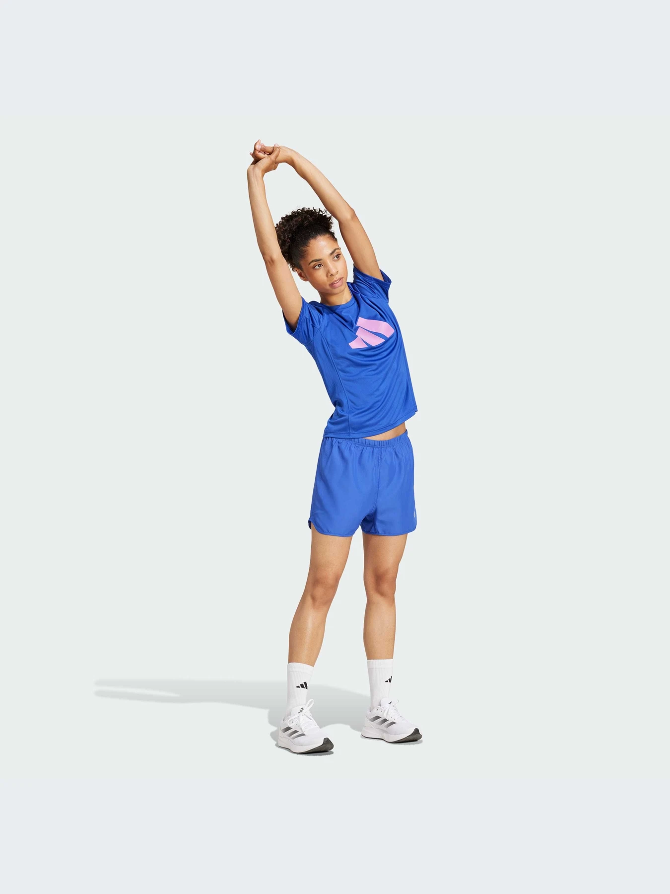 Футболки и поло Adidas модель IW8445-KZ Футболки и поло Adidas модель IW8445-KZ Фото