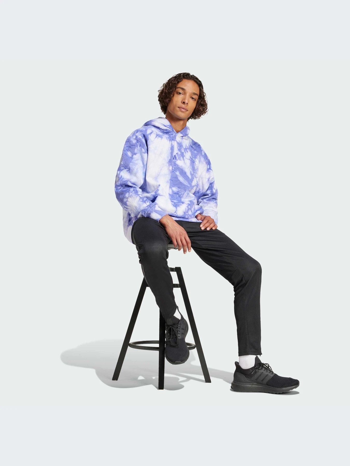 Худи и свитшоты Adidas модель IY6591-KZ Худи и свитшоты Adidas модель IY6591-KZ Фото