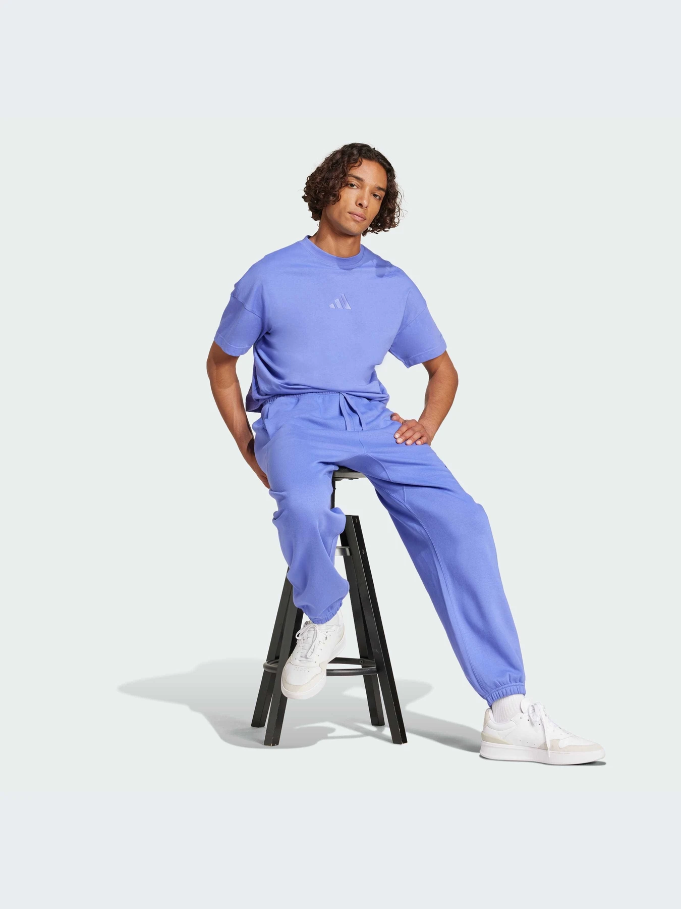 Брюки Adidas модель IY4128-KZ Брюки Adidas модель IY4128-KZ Фото