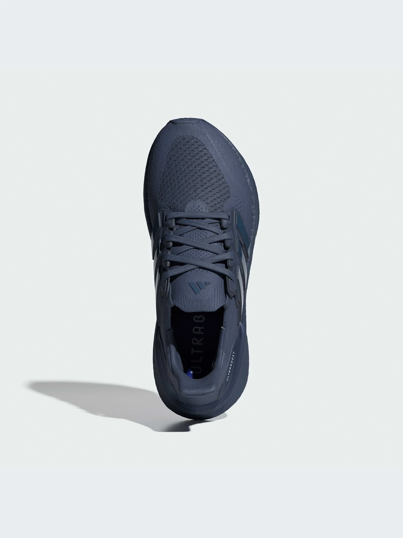 Кроссовки Adidas Ultraboost модель ID8846-KZ Кроссовки Adidas Ultraboost модель ID8846-KZ Фото