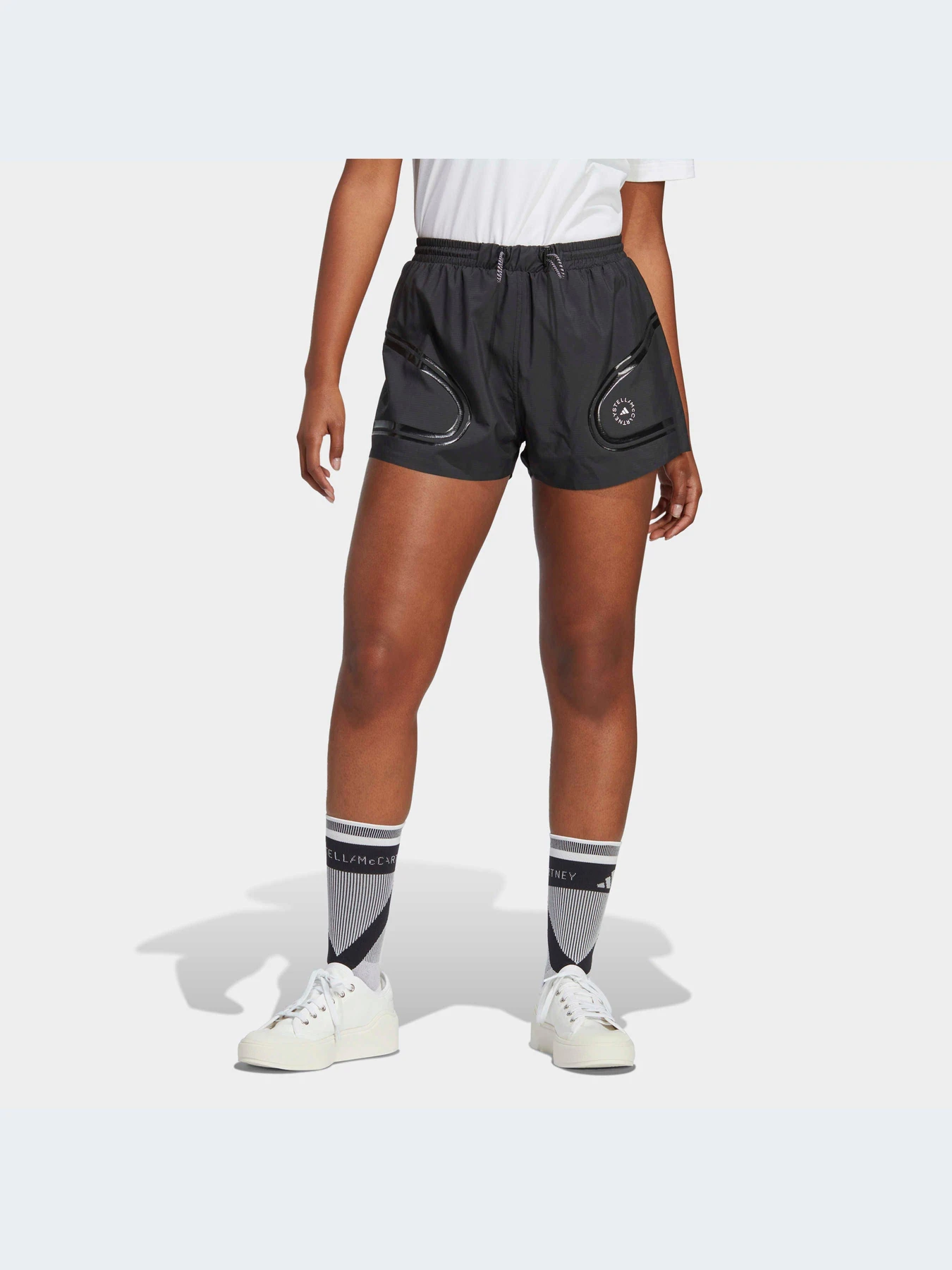 Шорты Adidas модель HR2210-KZ Шорты Adidas модель HR2210-KZ Фото