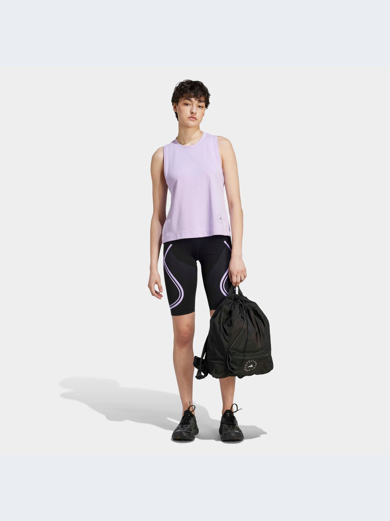 Футболки и поло Adidas модель IA1513-KZ Футболки и поло Adidas модель IA1513-KZ Фото