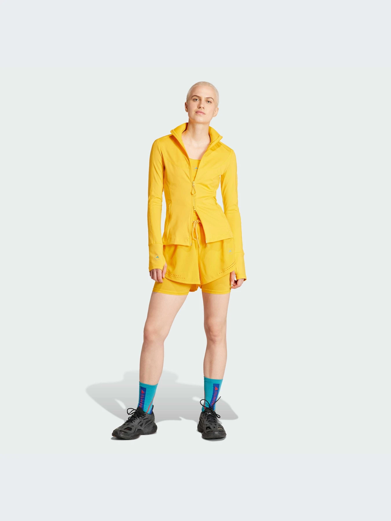 Худи и свитшоты Adidas модель IB6790-KZ Худи и свитшоты Adidas модель IB6790-KZ Фото