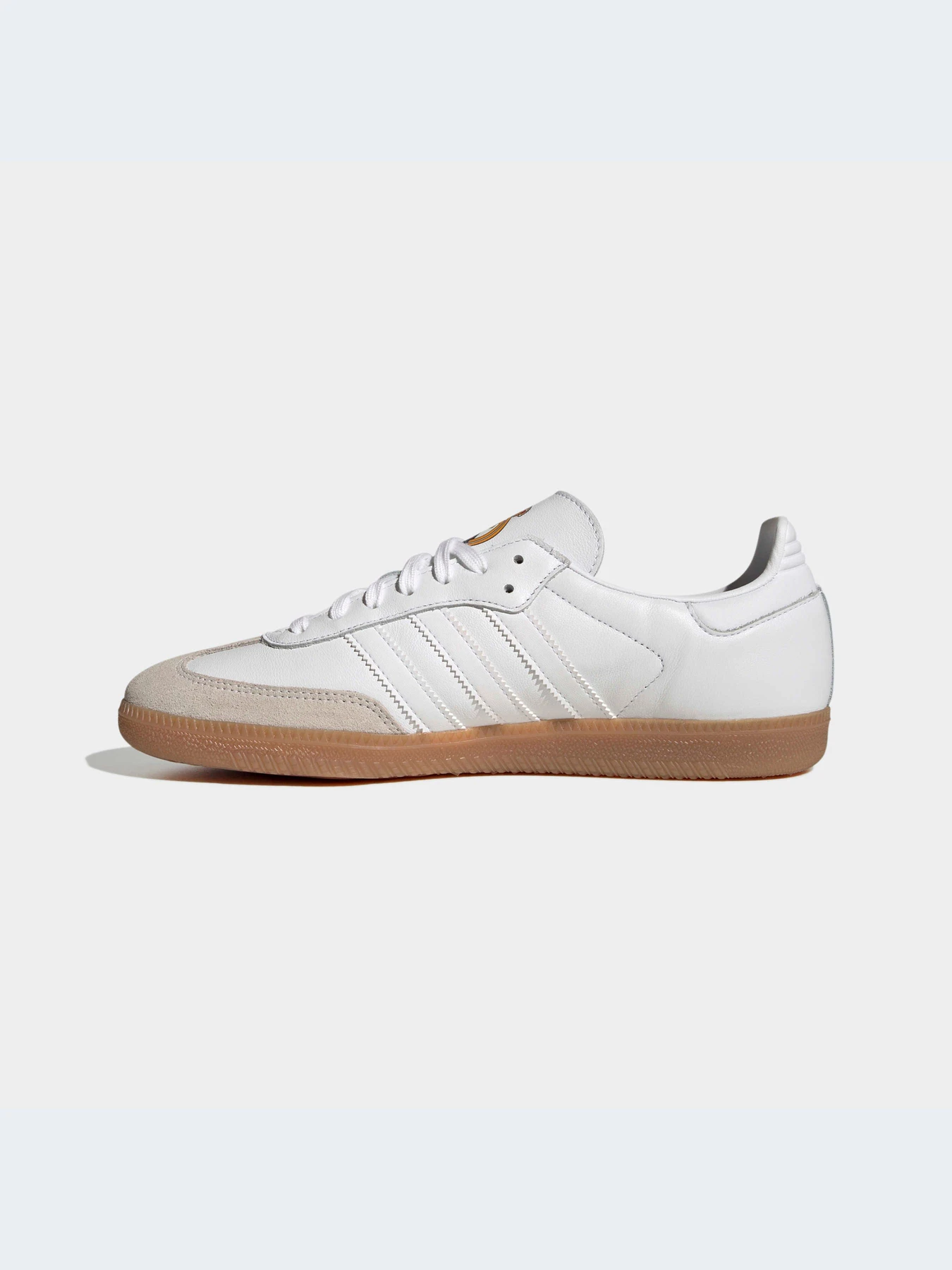 Кроссовки Adidas модель HQ7032-KZ Кроссовки Adidas модель HQ7032-KZ Фото