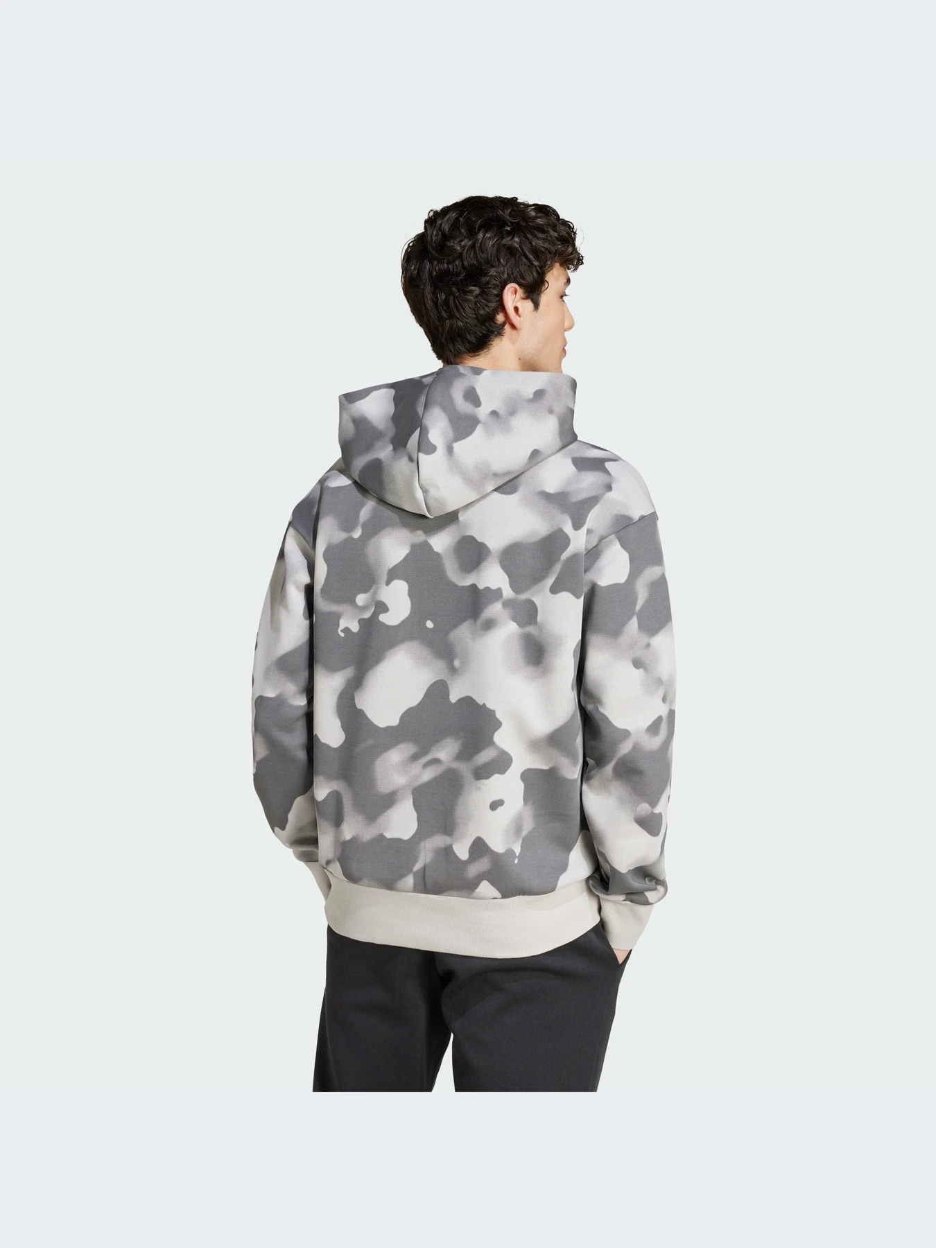 Худи и свитшоты Adidas модель IW8603-KZ Худи и свитшоты Adidas модель IW8603-KZ Фото