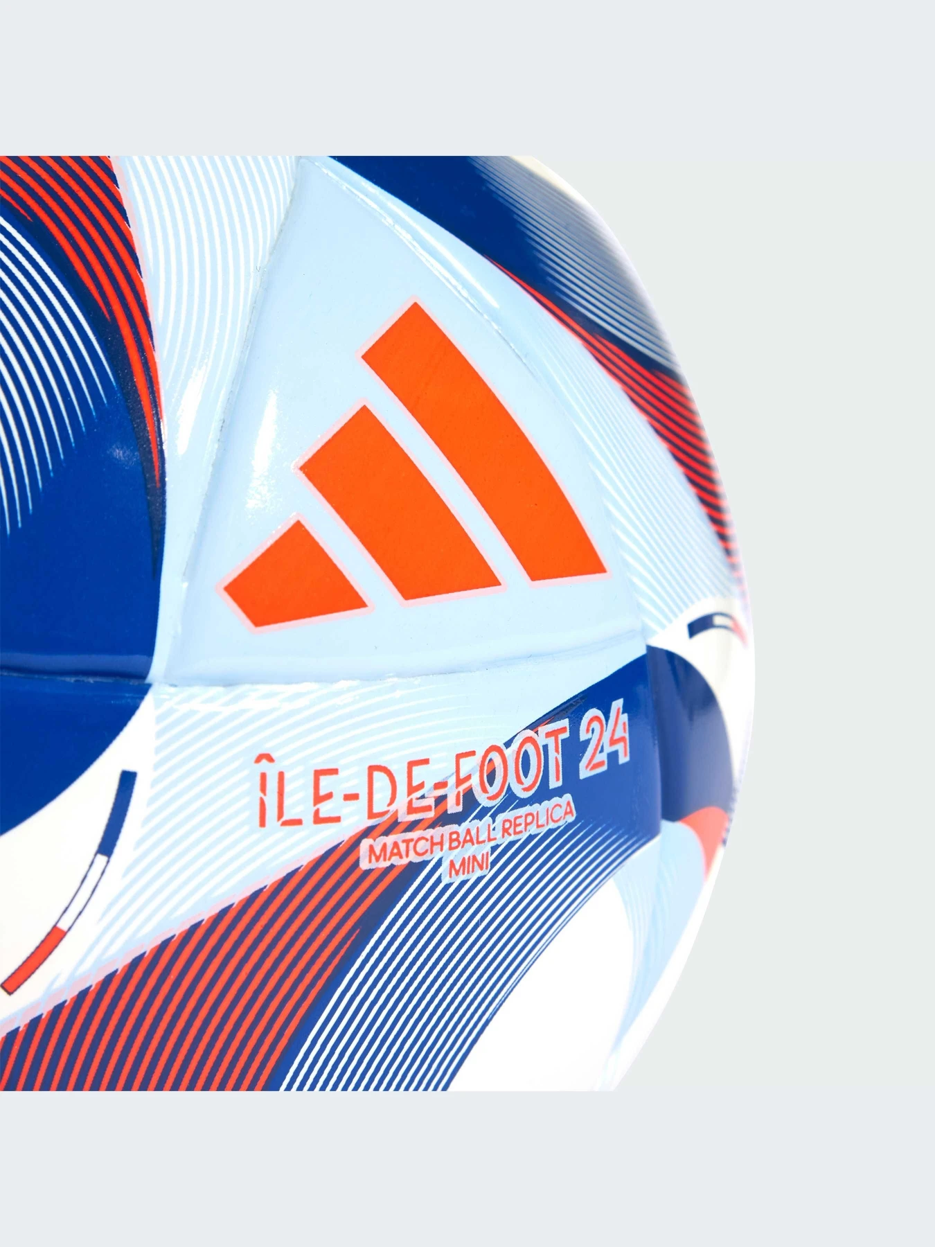 Мячи Adidas модель IW6326-KZ Мячи Adidas модель IW6326-KZ Фото
