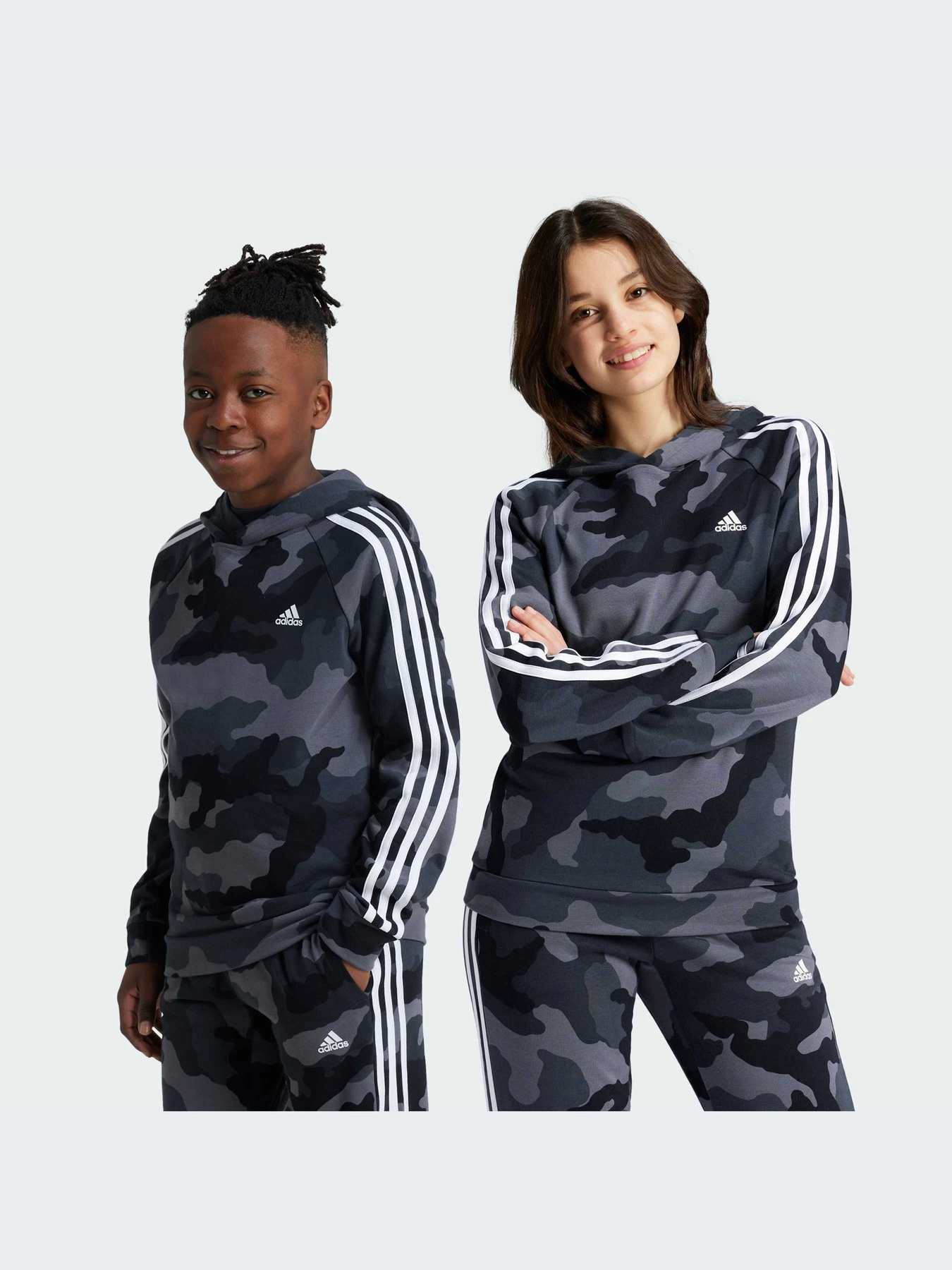 Худи и свитшоты Adidas модель IV7302-KZ Худи и свитшоты Adidas модель IV7302-KZ Фото