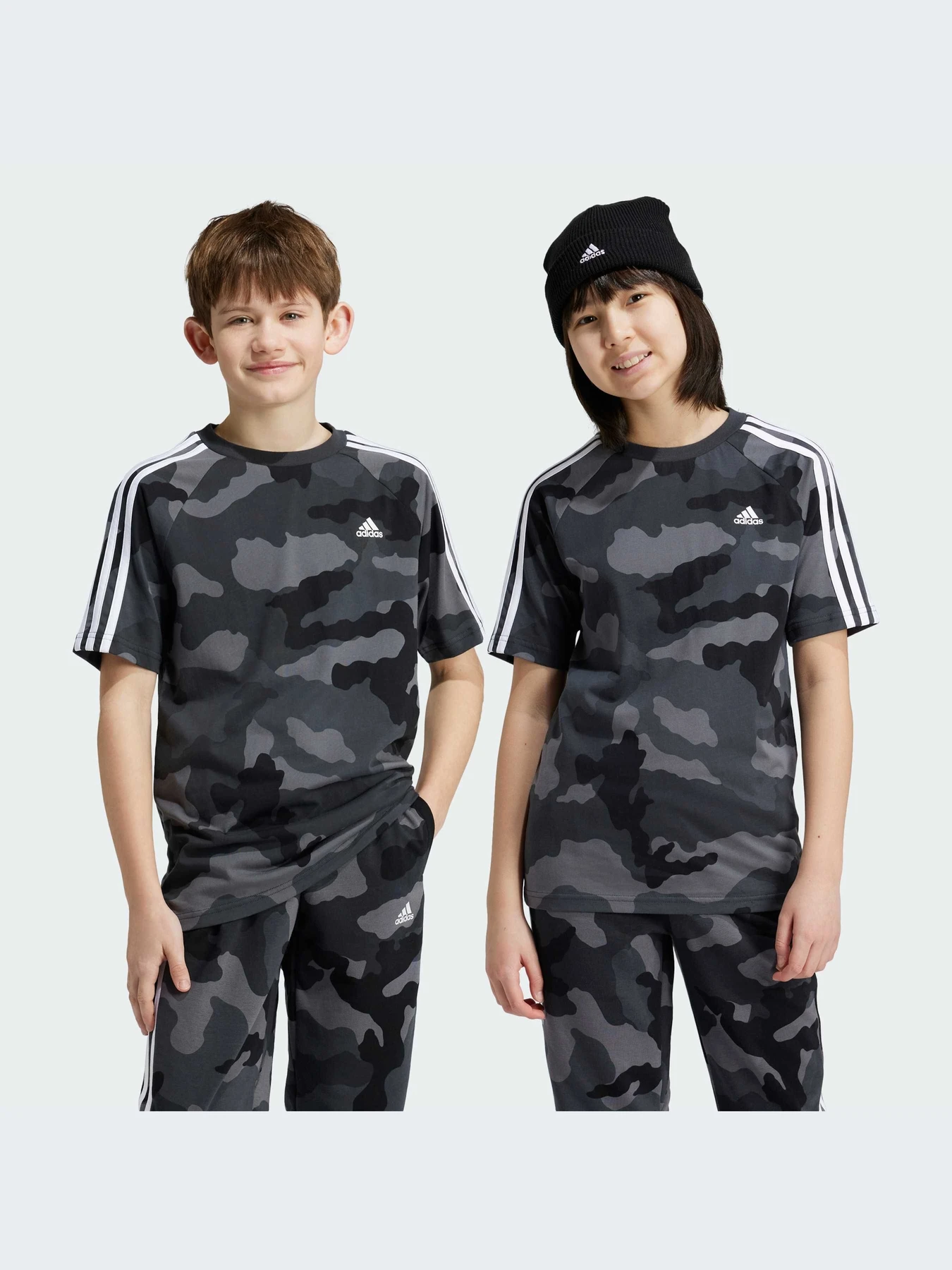 Футболки и поло Adidas модель IV7304-KZ Футболки и поло Adidas модель IV7304-KZ Фото