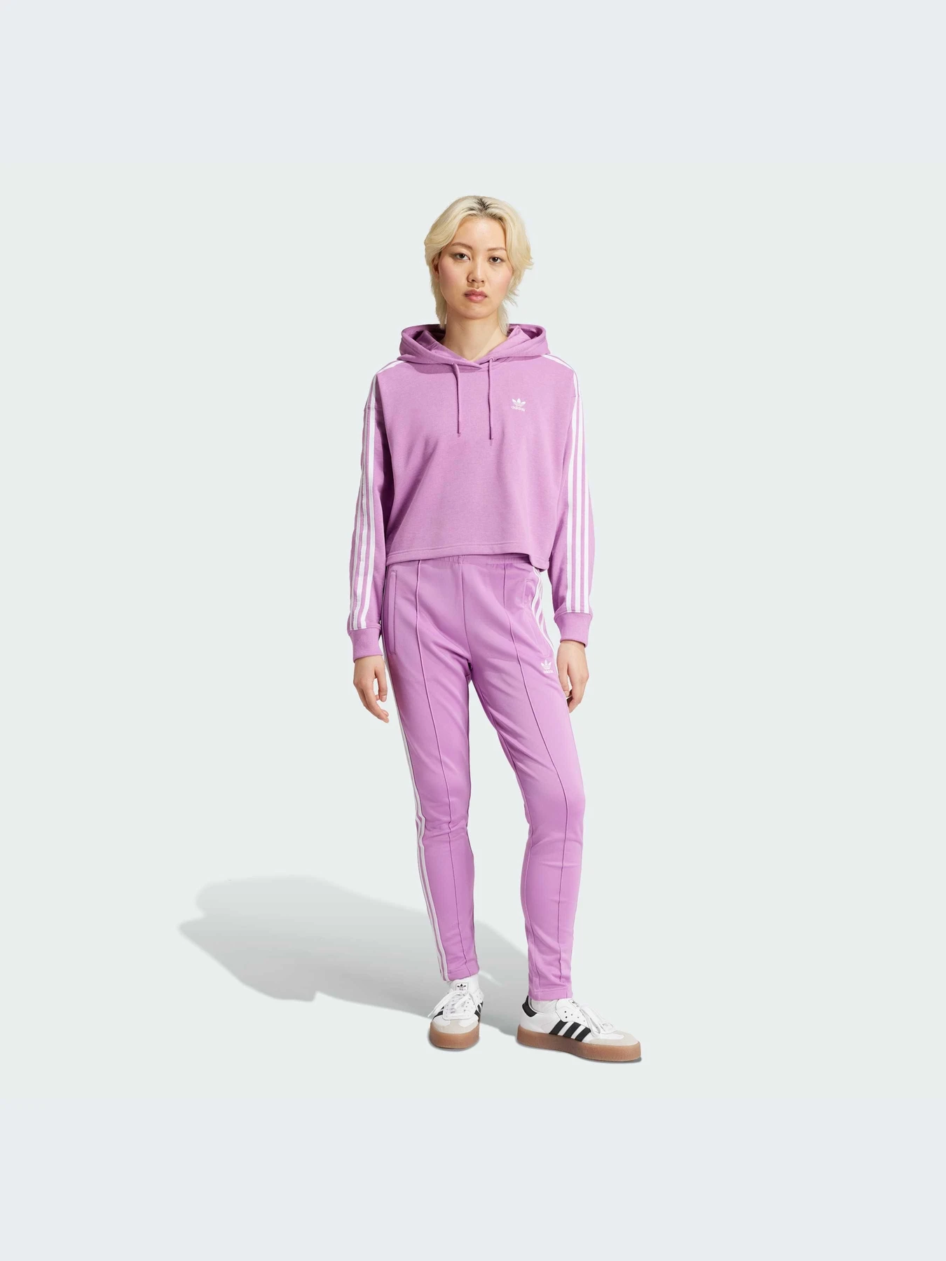 Худи и свитшоты Adidas модель IY4677-KZ Худи и свитшоты Adidas модель IY4677-KZ Фото