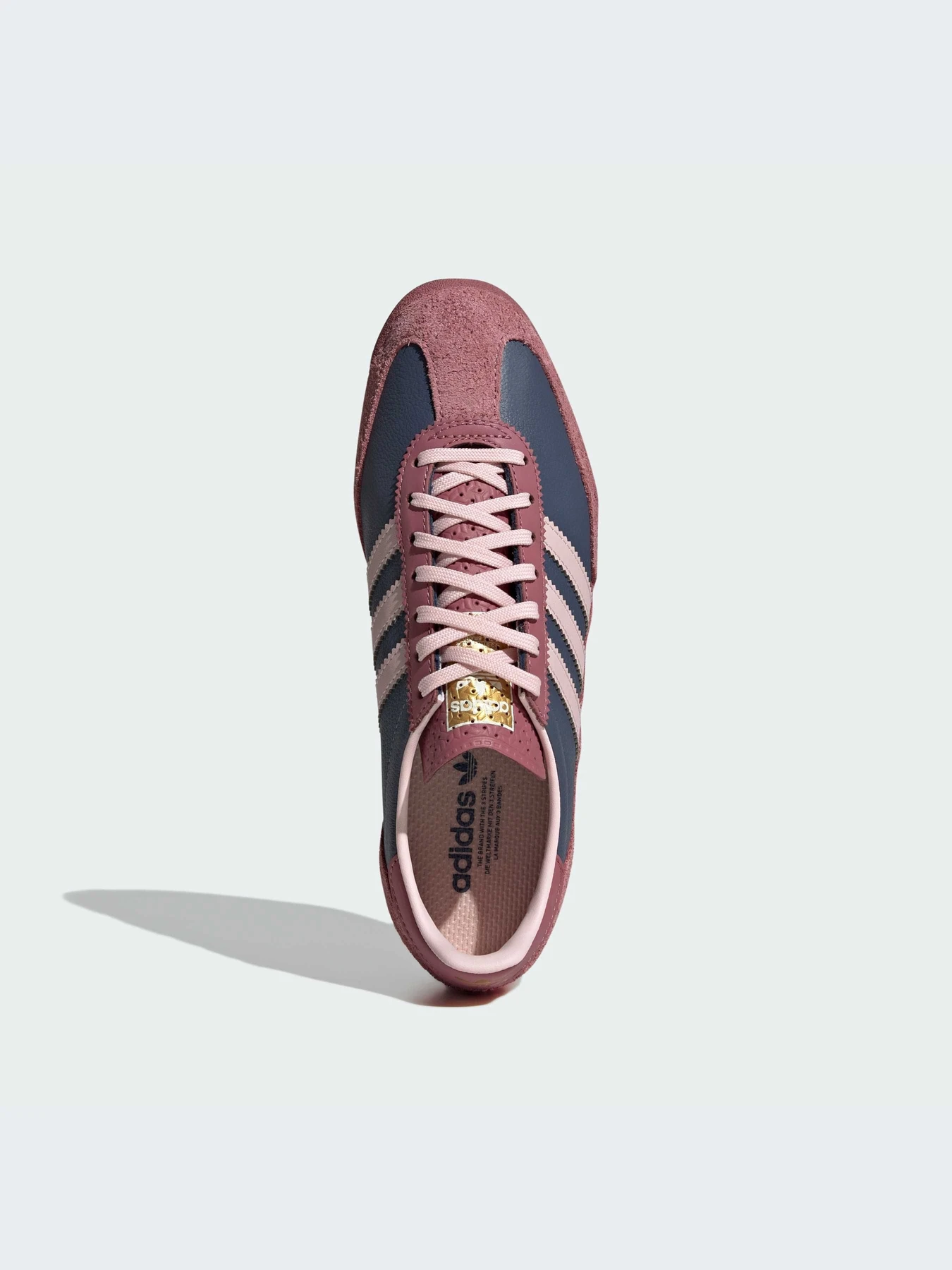 Кроссовки Adidas модель IF1939-KZ Кроссовки Adidas модель IF1939-KZ Фото