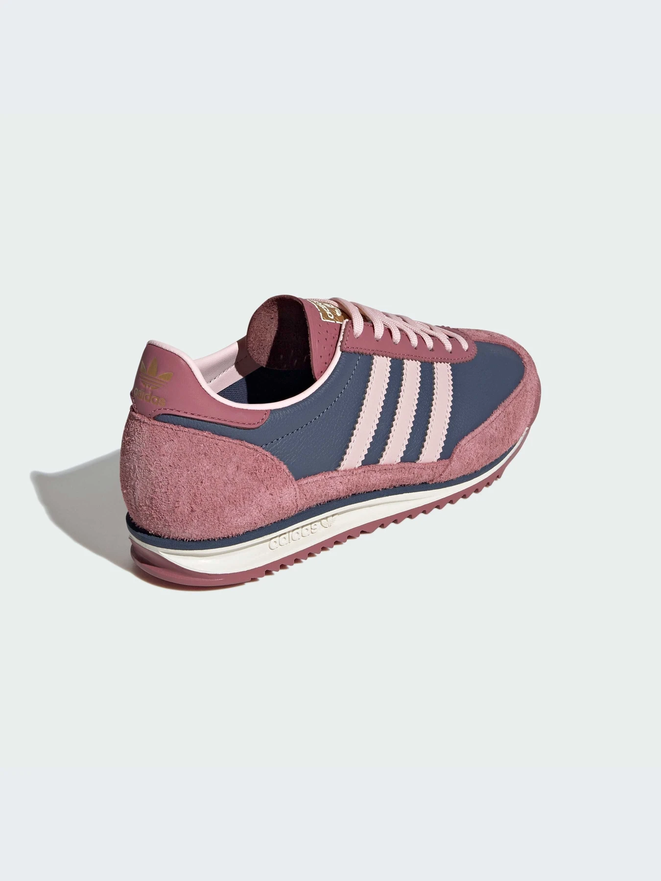 Кроссовки Adidas модель IF1939-KZ Кроссовки Adidas модель IF1939-KZ Фото