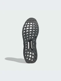 Кроссовки Adidas Ultraboost модель JH6583-KZ Фото
