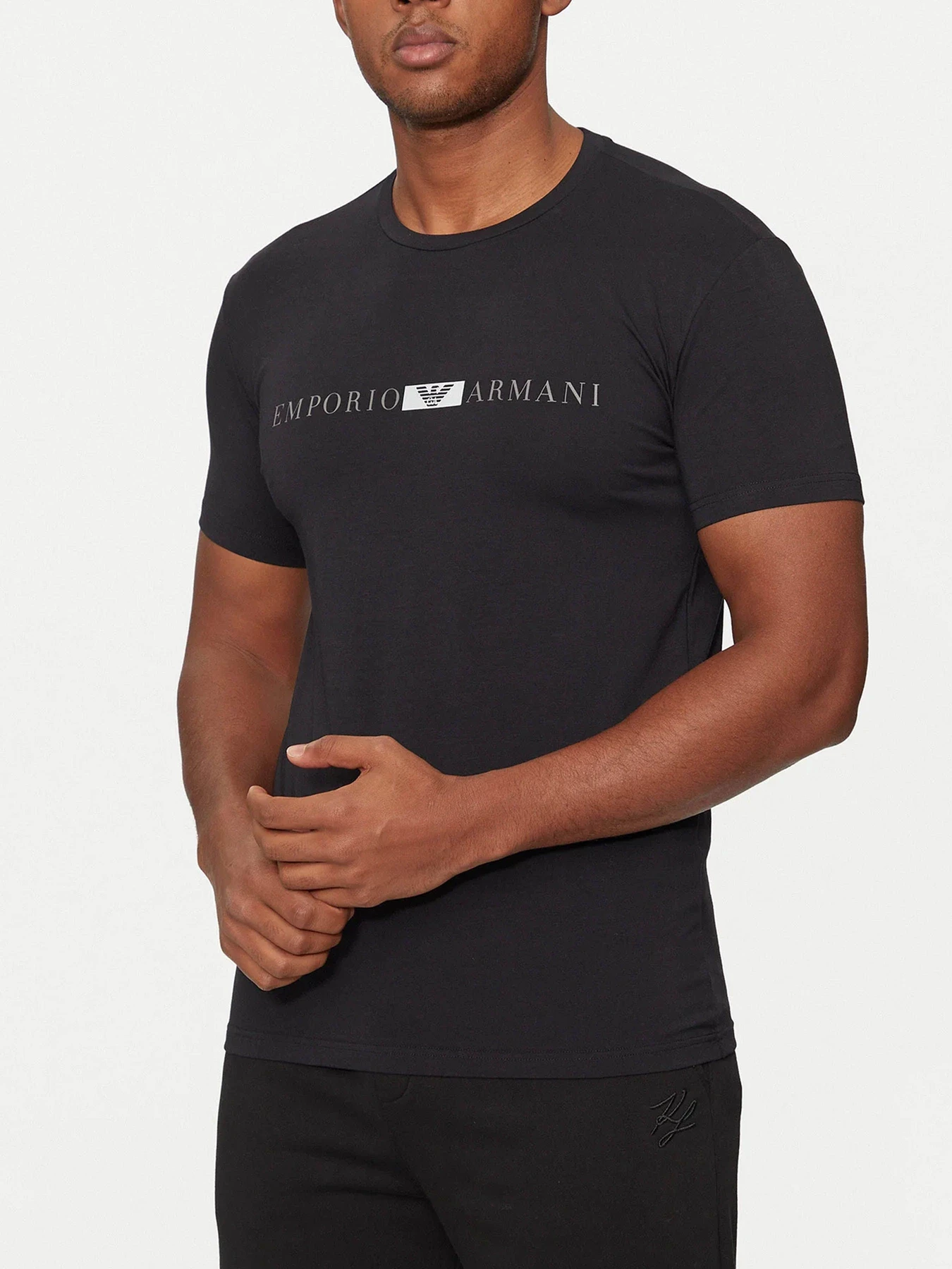 Футболки и поло Emporio Armani модель 111971-4F525-00020 Футболки и поло Emporio Armani модель 111971-4F525-00020 Фото