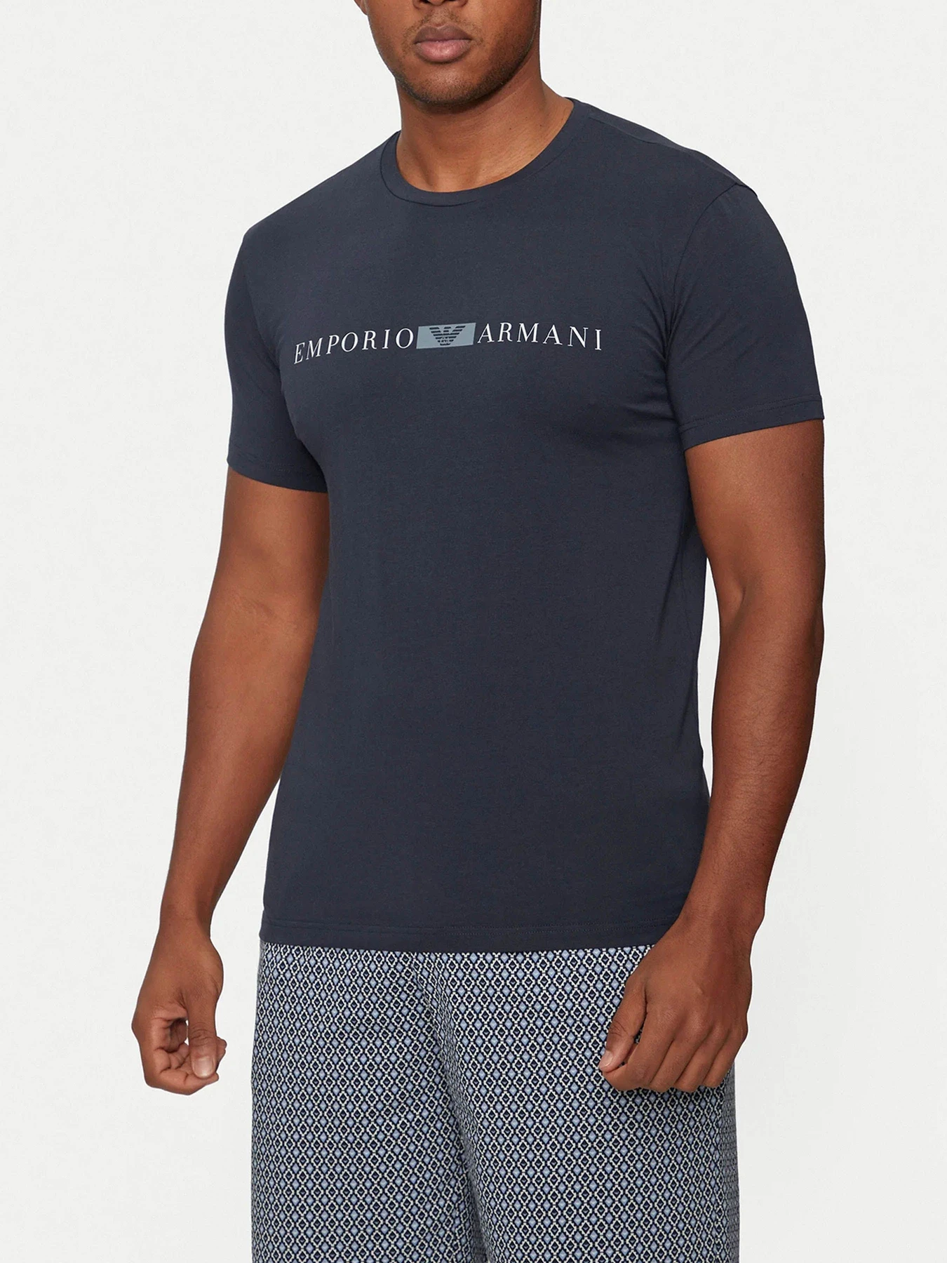Футболки и поло Emporio Armani модель 111971-4F525-00135 Футболки и поло Emporio Armani модель 111971-4F525-00135 Фото
