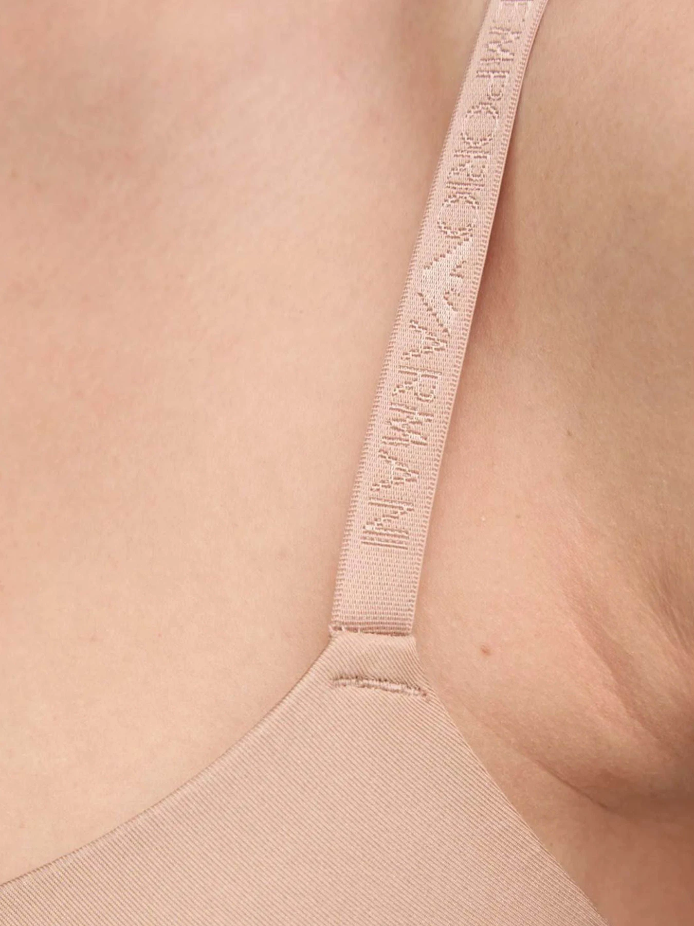 Нижнее белье Emporio Armani модель 164078-4F235-16355 Нижнее белье Emporio Armani модель 164078-4F235-16355 Фото