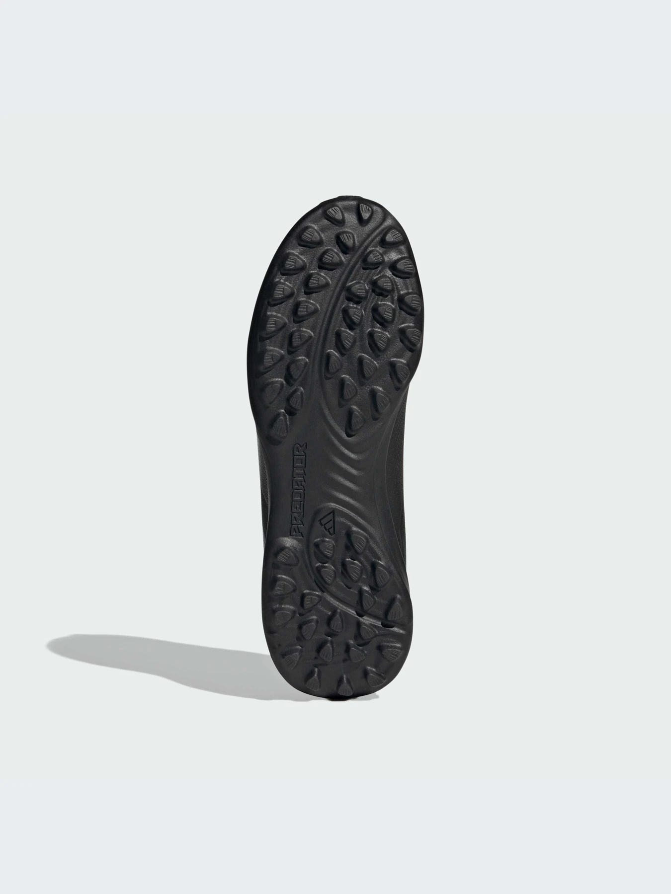 Кроссовки Adidas Predator модель IF6415-KZ Кроссовки Adidas Predator модель IF6415-KZ Фото