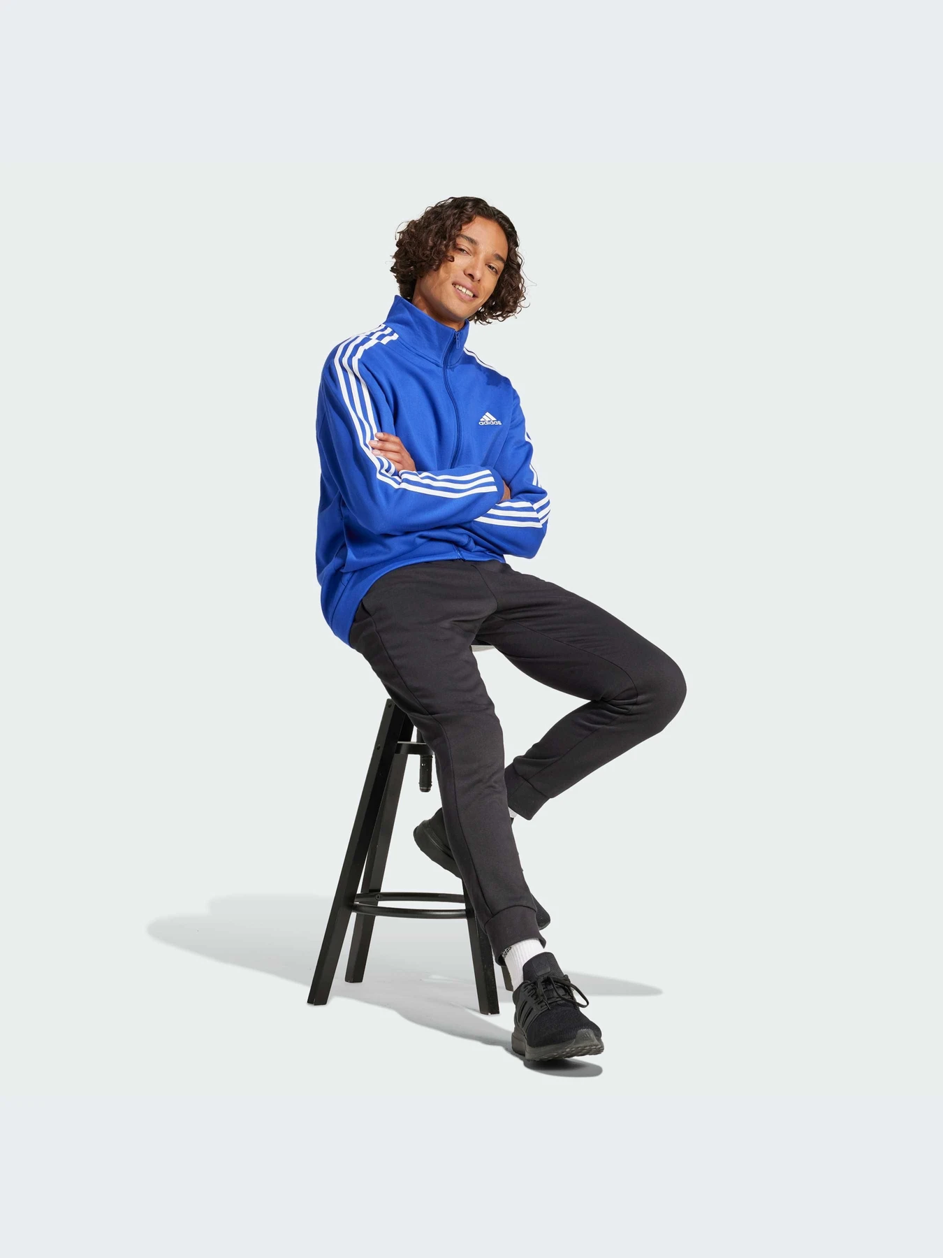 Костюмы Adidas модель IY6665-KZ Костюмы Adidas модель IY6665-KZ Фото