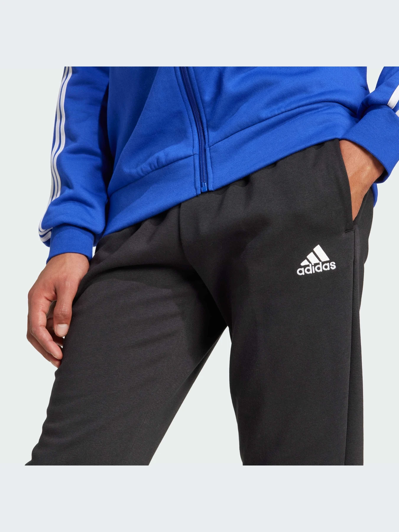 Костюмы Adidas модель IY6665-KZ Костюмы Adidas модель IY6665-KZ Фото
