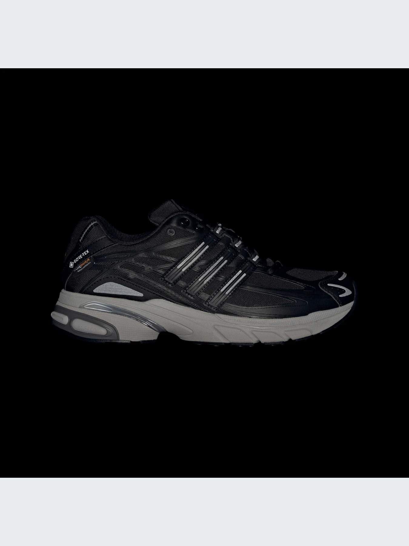 Кроссовки Adidas модель IG6929-KZ Кроссовки Adidas модель IG6929-KZ Фото