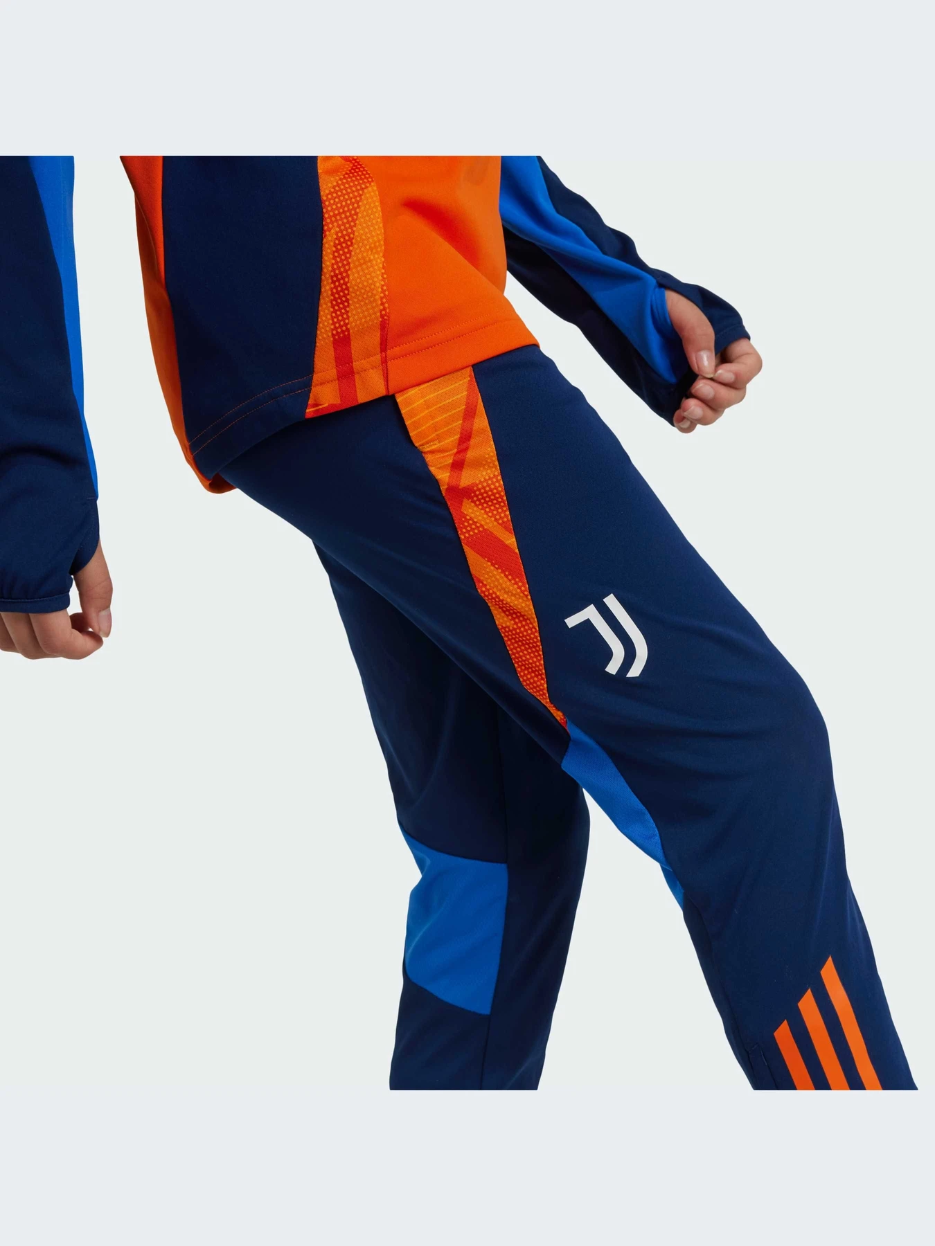 Брюки Adidas модель IS5818-KZ Брюки Adidas модель IS5818-KZ Фото