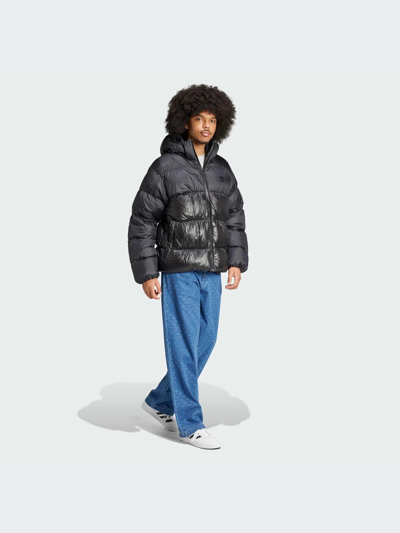 Куртки и дубленки Adidas Adicolor модель IW3454-KZ Куртки и дубленки Adidas Adicolor модель IW3454-KZ Фото