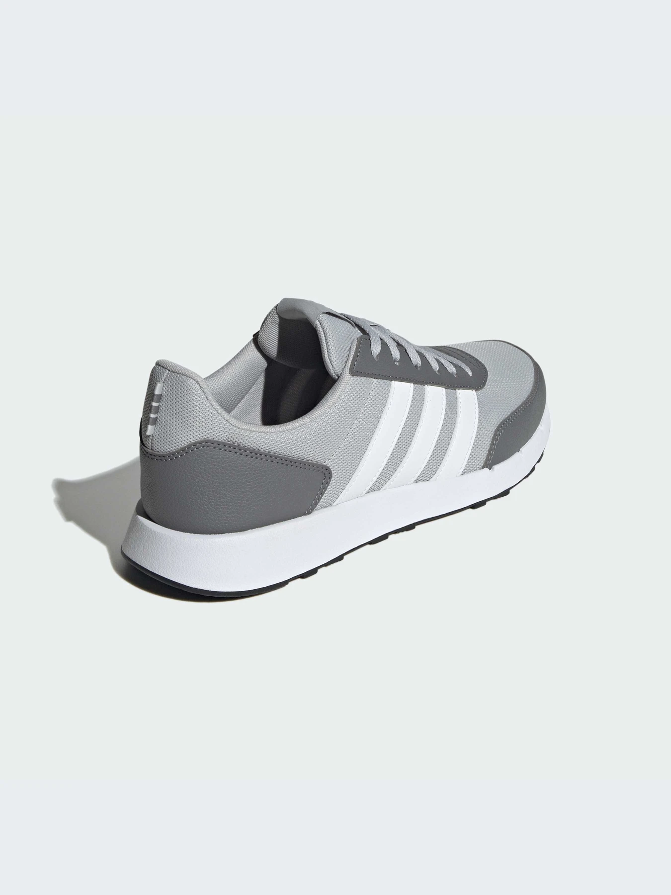 Кроссовки Adidas модель IG6553-KZ Кроссовки Adidas модель IG6553-KZ Фото